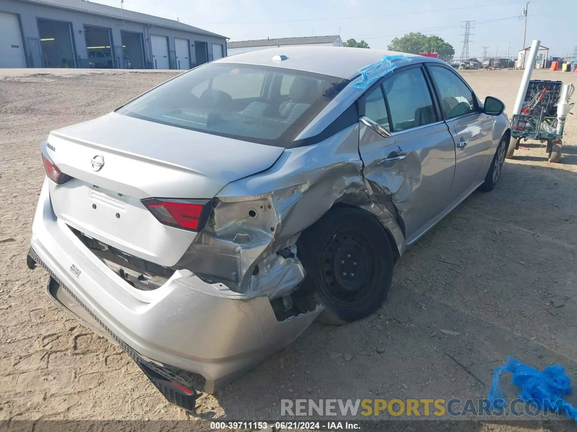 4 fotografías del automóvil dañado 1N4BL4BV7LC134206 NISSAN ALTIMA 2020