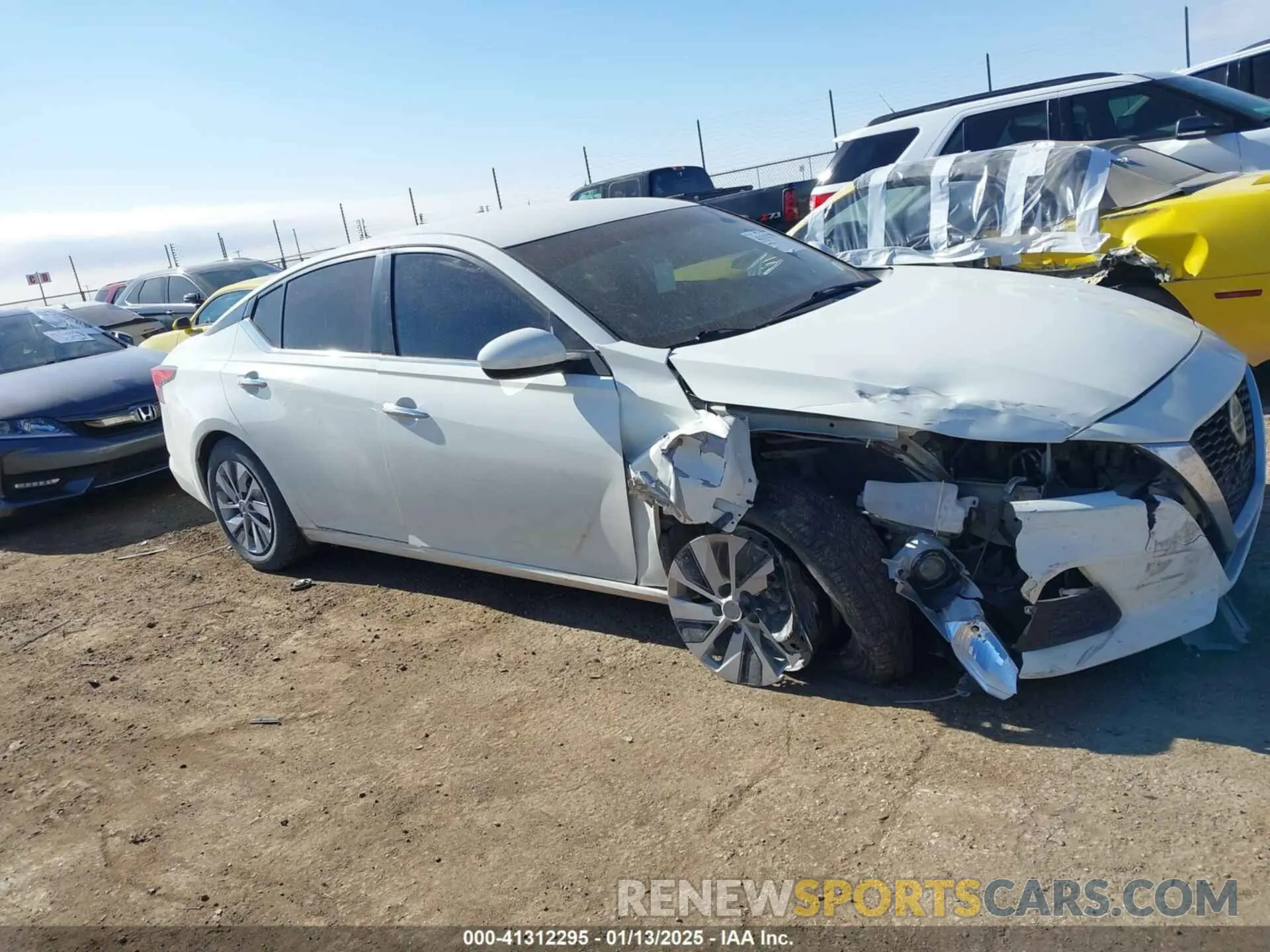 13 fotografías del automóvil dañado 1N4BL4BV7LC147800 NISSAN ALTIMA 2020