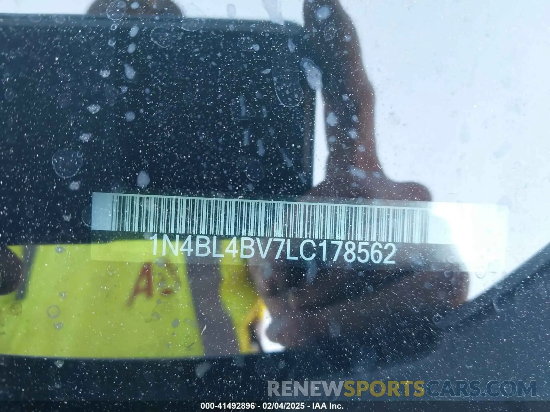9 fotografías del automóvil dañado 1N4BL4BV7LC178562 NISSAN ALTIMA 2020