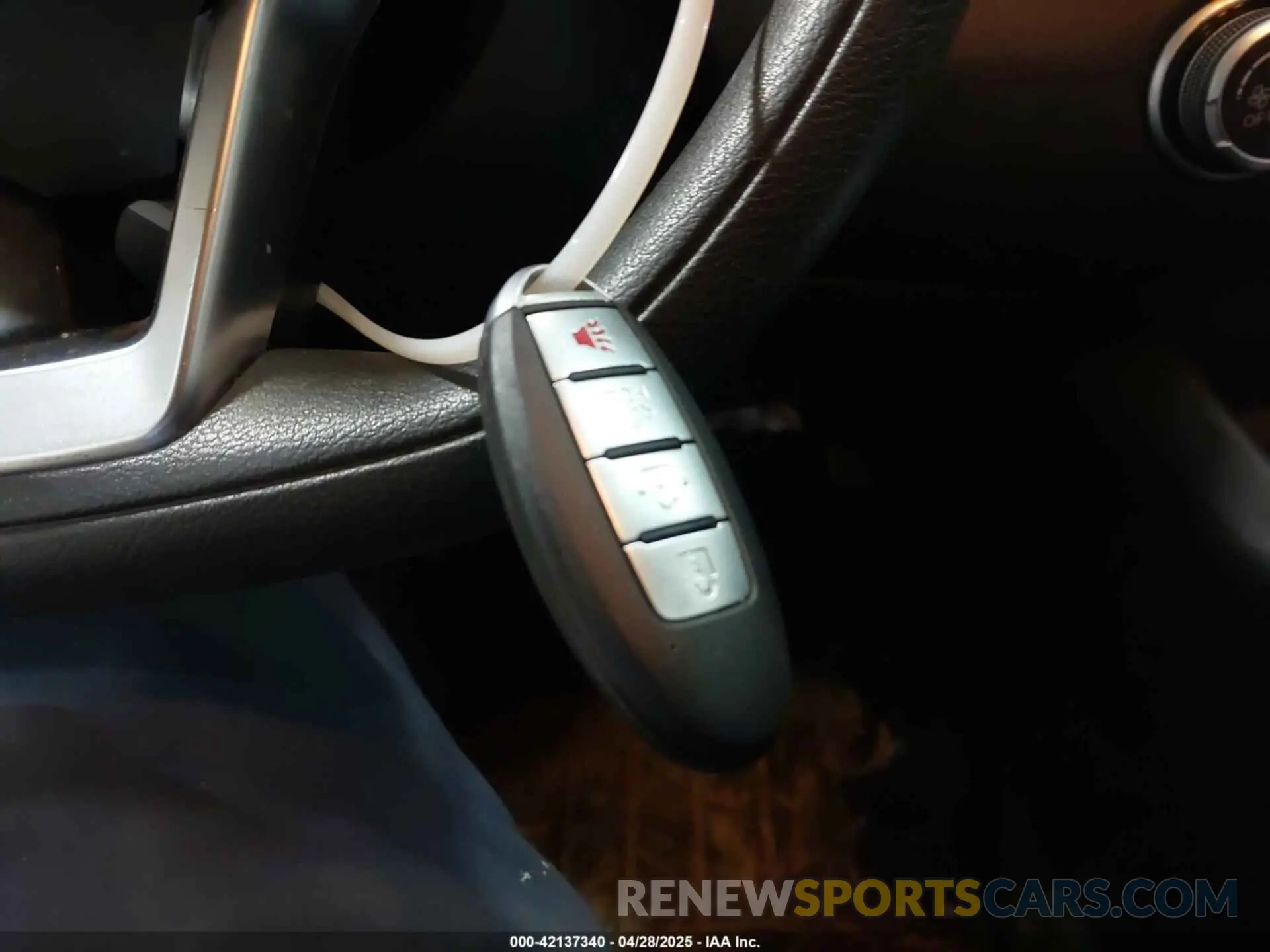 11 fotografías del automóvil dañado 1N4BL4BV7LC178691 NISSAN ALTIMA 2020