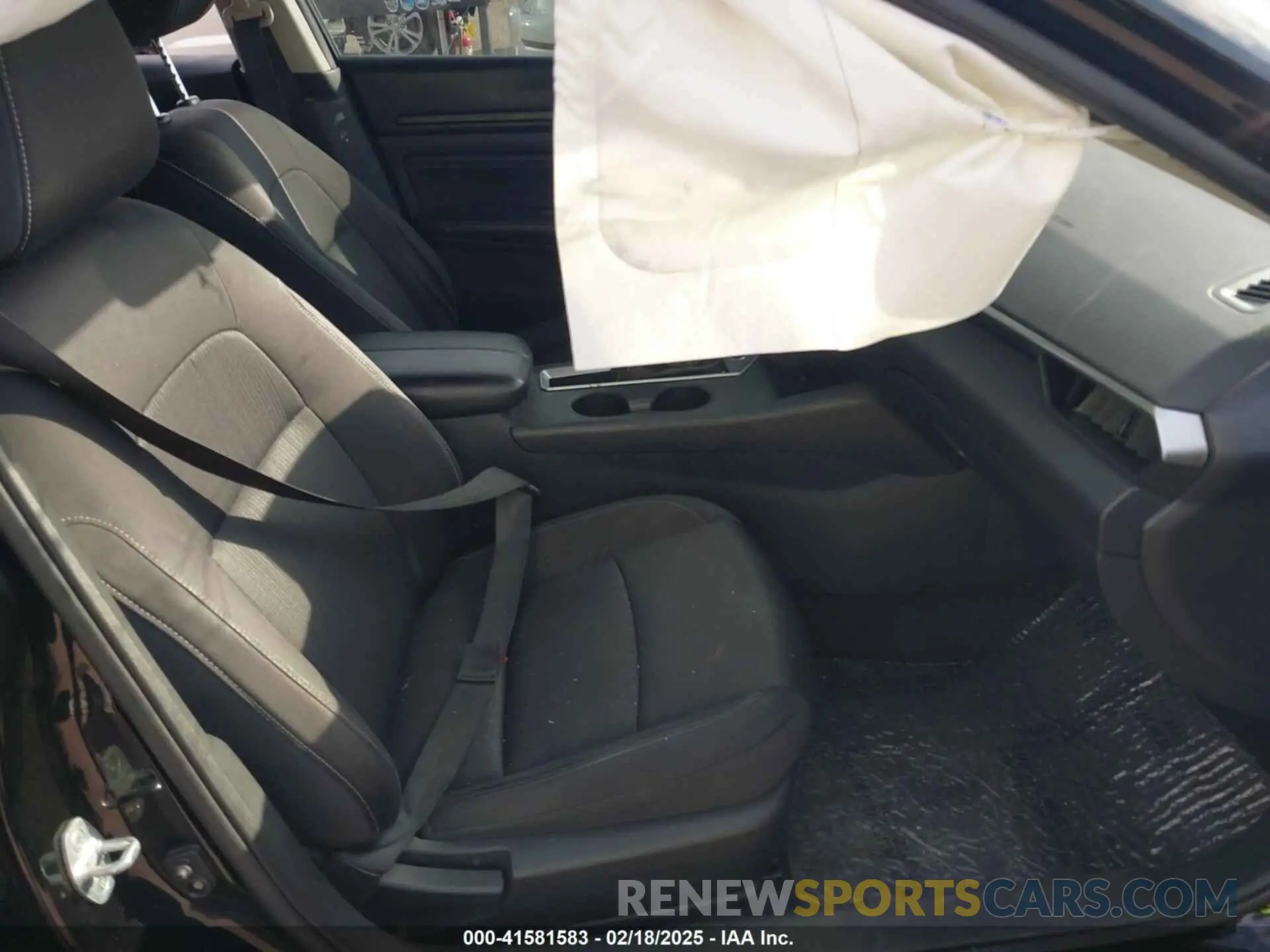 5 fotografías del automóvil dañado 1N4BL4BV7LC198648 NISSAN ALTIMA 2020