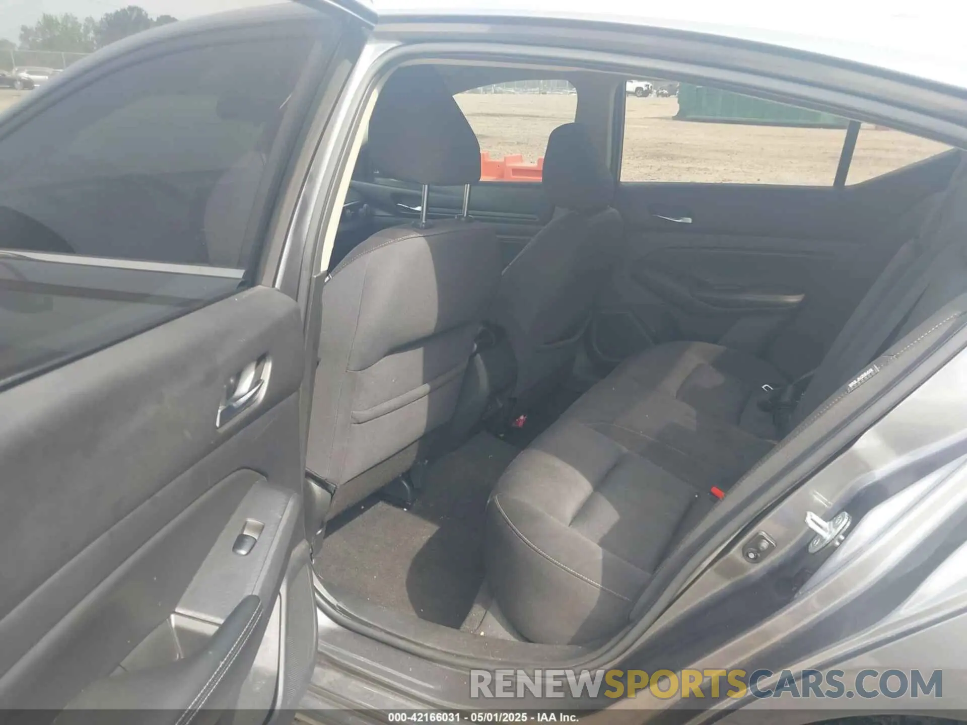 8 fotografías del automóvil dañado 1N4BL4BV7LC217523 NISSAN ALTIMA 2020