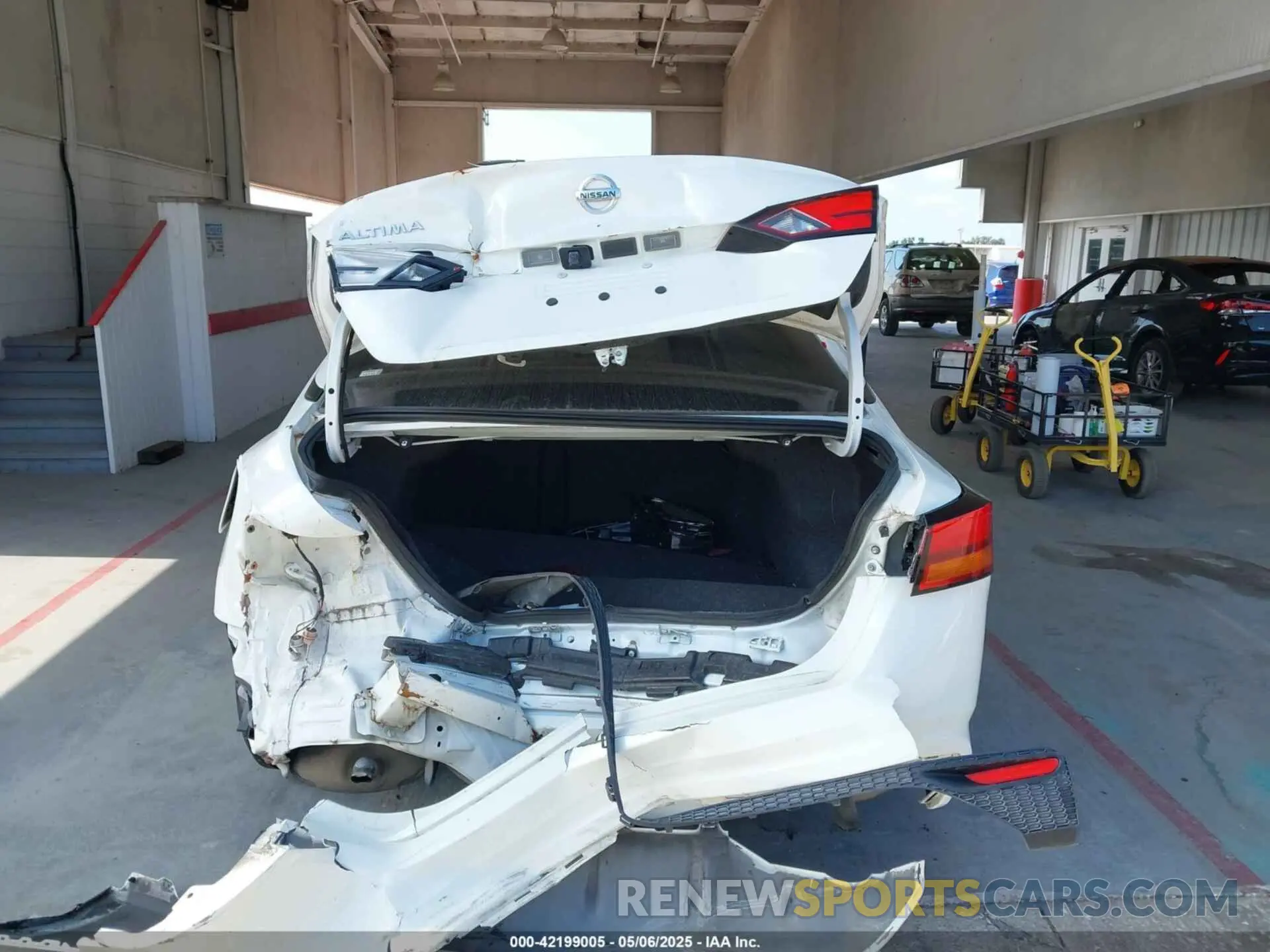 16 fotografías del automóvil dañado 1N4BL4BV8LC222679 NISSAN ALTIMA 2020