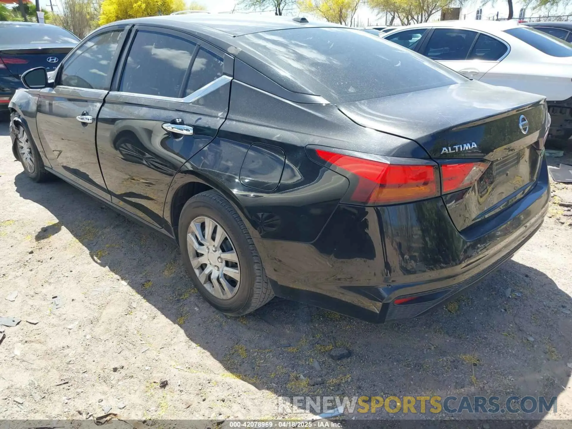 3 fotografías del automóvil dañado 1N4BL4BV8LC251972 NISSAN ALTIMA 2020