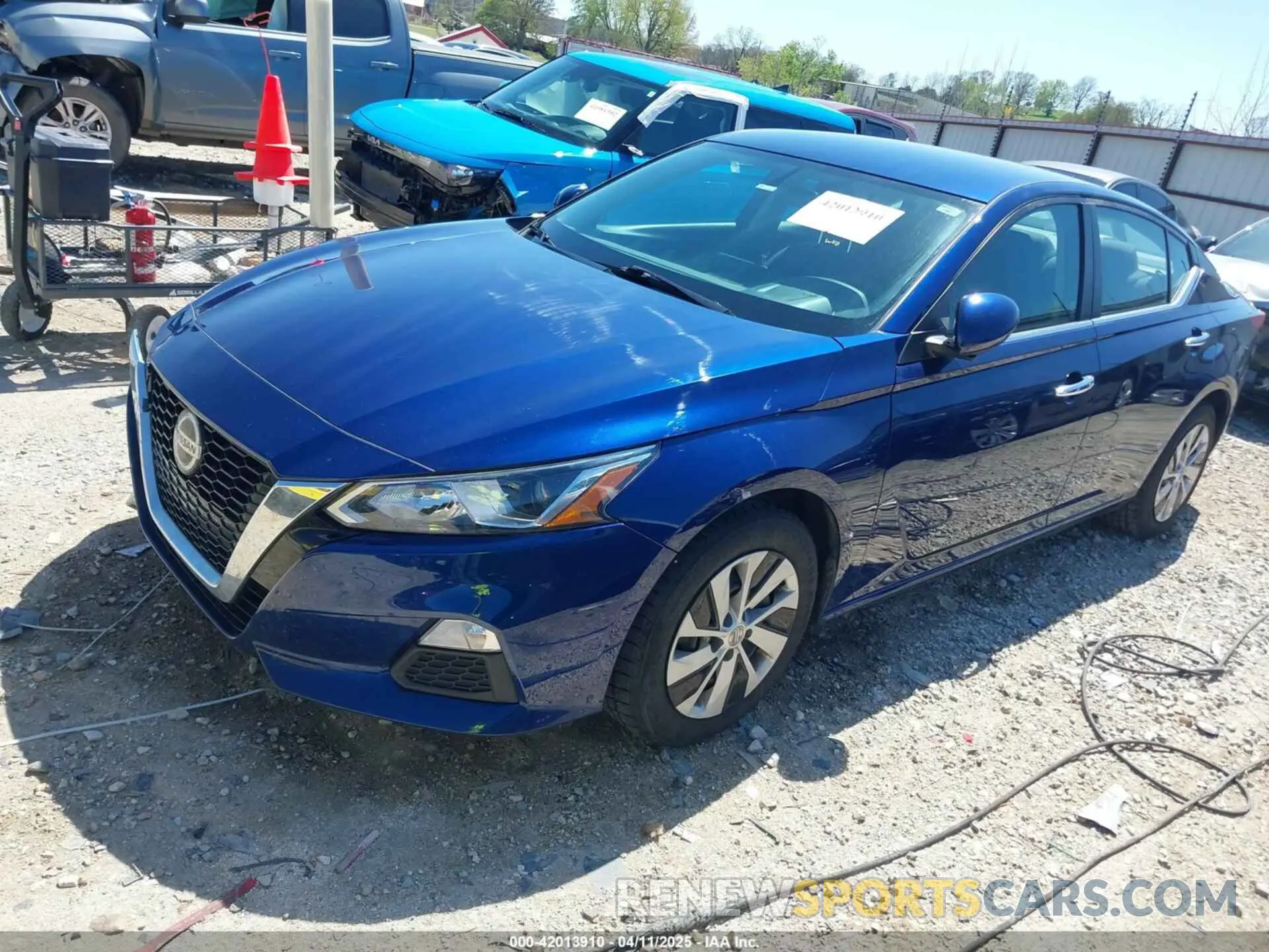 2 fotografías del automóvil dañado 1N4BL4BV8LC263281 NISSAN ALTIMA 2020
