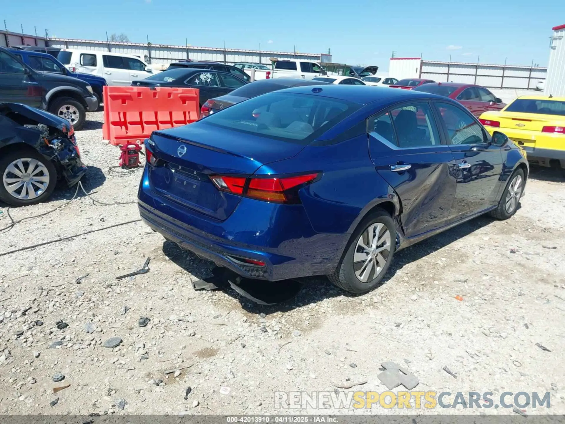 4 fotografías del automóvil dañado 1N4BL4BV8LC263281 NISSAN ALTIMA 2020