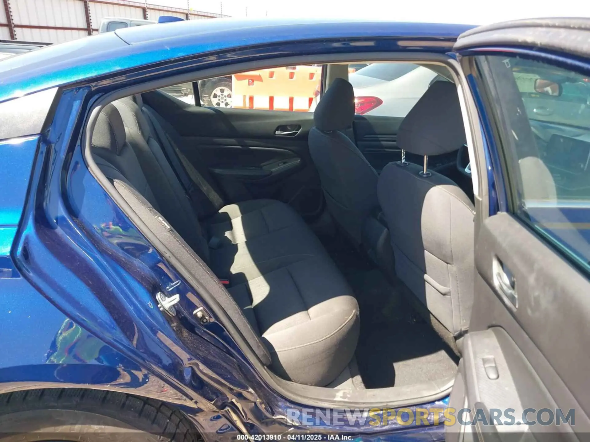 8 fotografías del automóvil dañado 1N4BL4BV8LC263281 NISSAN ALTIMA 2020