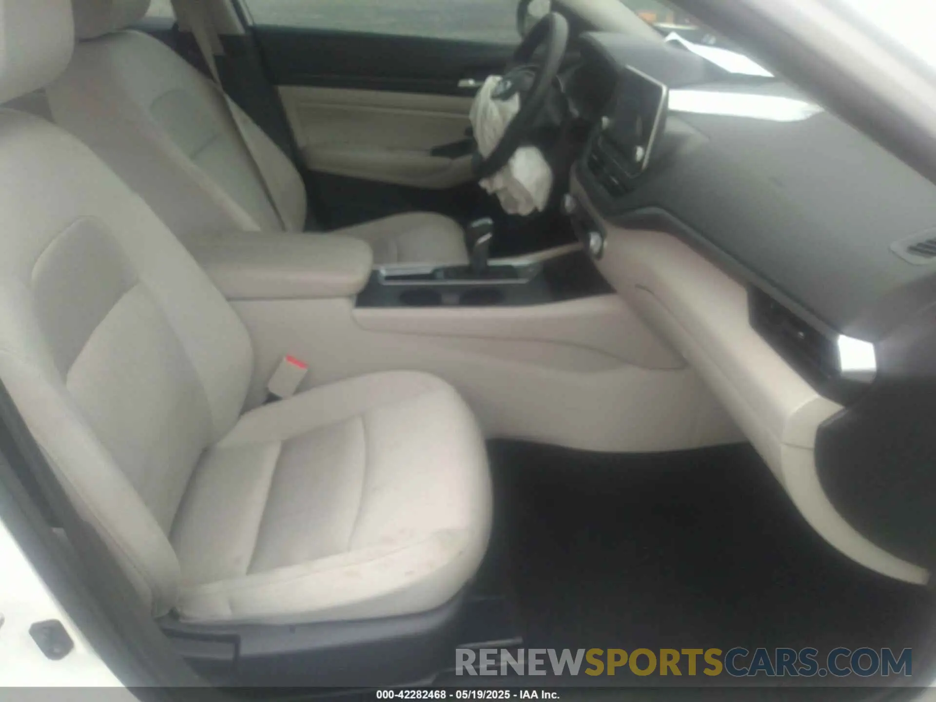 5 fotografías del automóvil dañado 1N4BL4BV8LC279240 NISSAN ALTIMA 2020