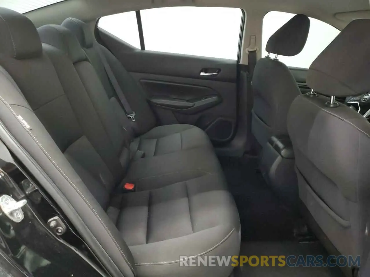 10 fotografías del automóvil dañado 1N4BL4BV8LN318882 NISSAN ALTIMA 2020