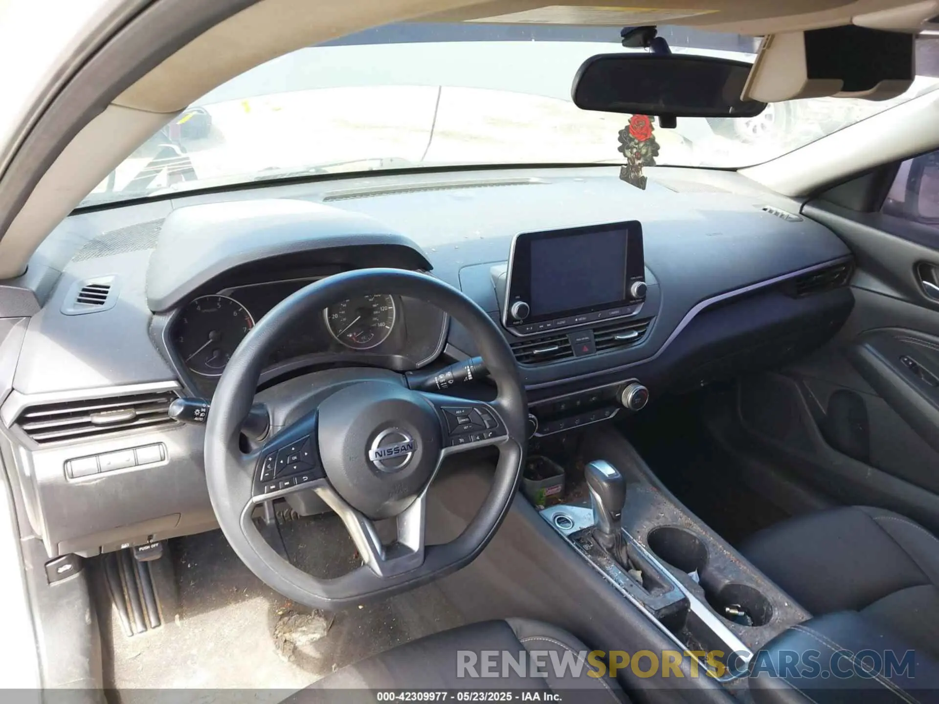17 fotografías del automóvil dañado 1N4BL4BV9LC191197 NISSAN ALTIMA 2020