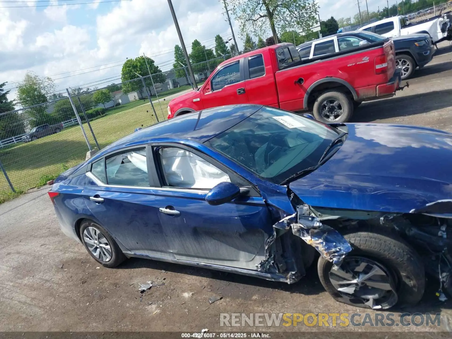 13 fotografías del automóvil dañado 1N4BL4BV9LC209035 NISSAN ALTIMA 2020