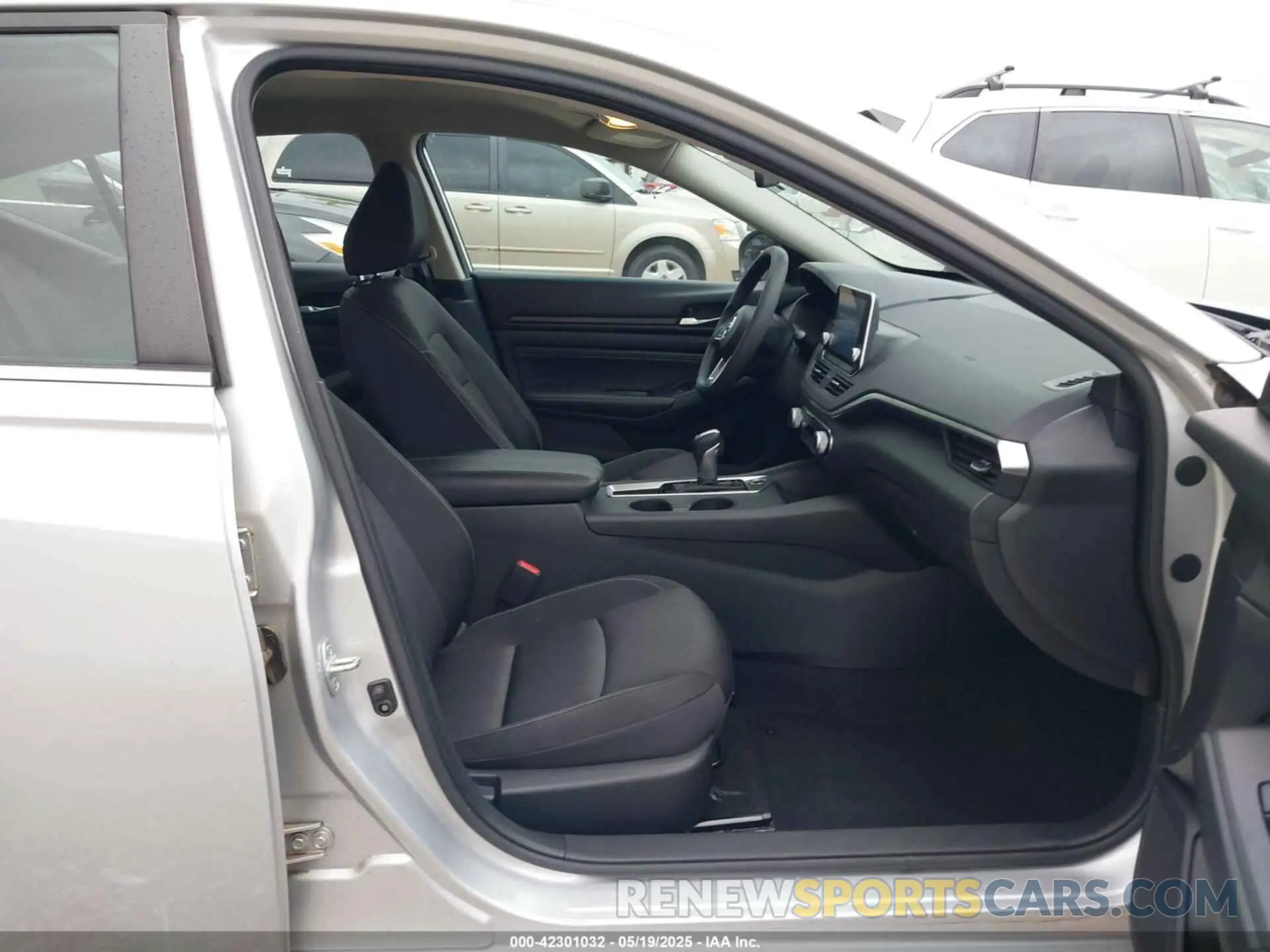 5 fotografías del automóvil dañado 1N4BL4BV9LC231052 NISSAN ALTIMA 2020