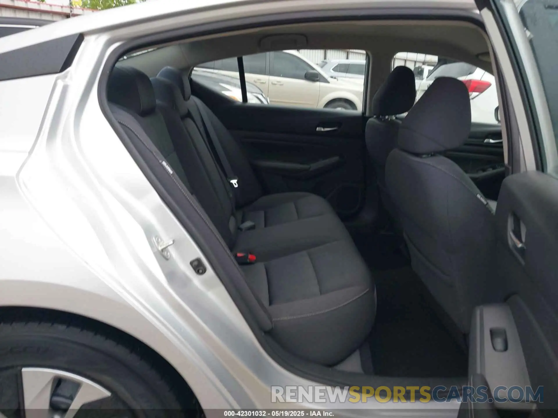 8 fotografías del automóvil dañado 1N4BL4BV9LC231052 NISSAN ALTIMA 2020