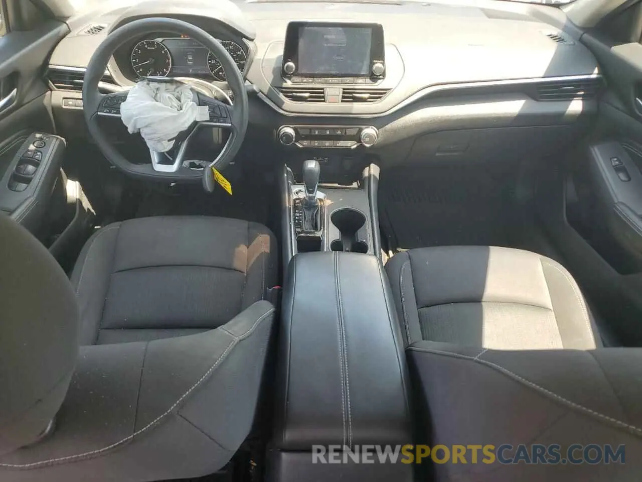 8 fotografías del automóvil dañado 1N4BL4BV9LC275827 NISSAN ALTIMA 2020