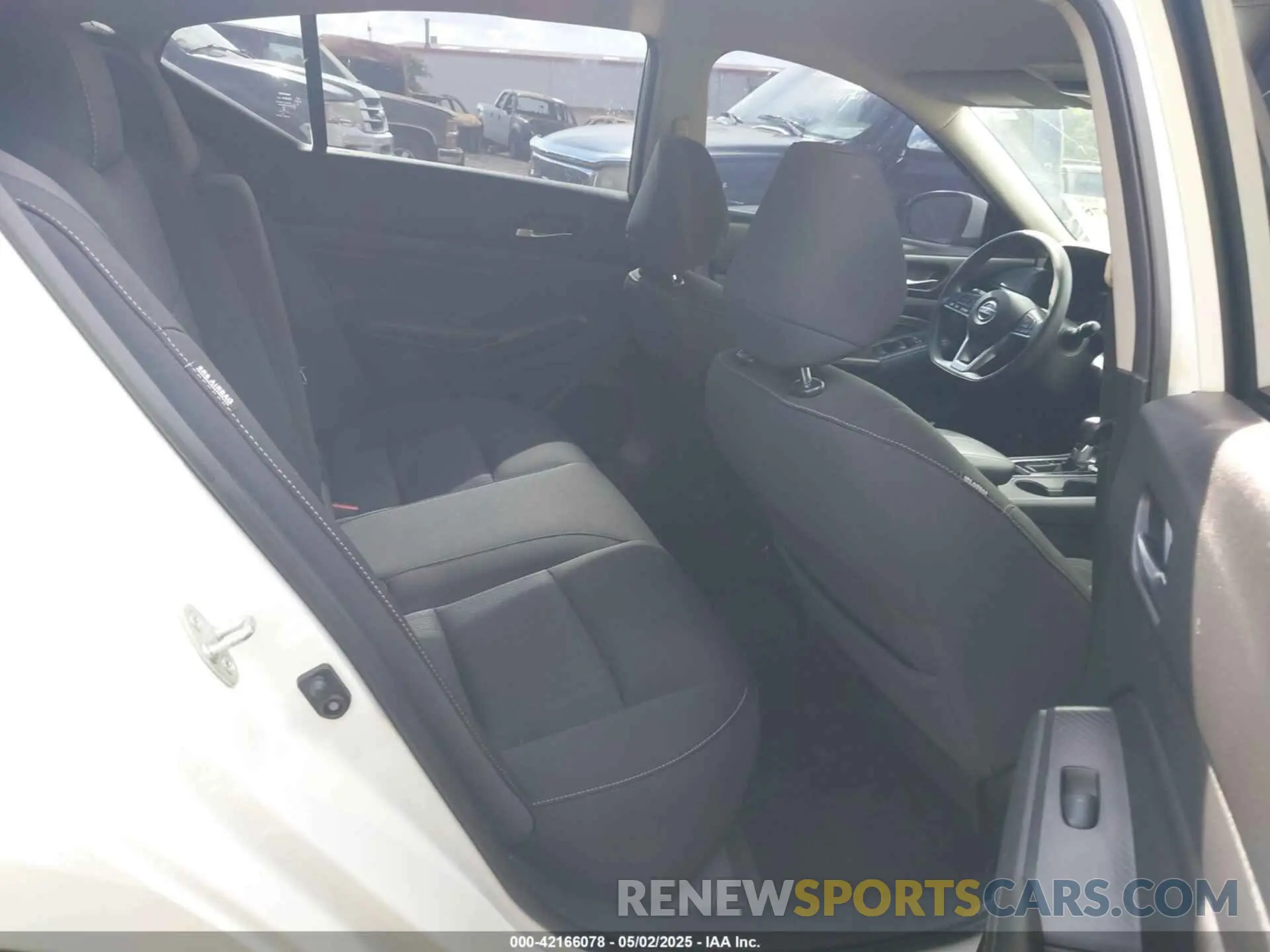 8 fotografías del automóvil dañado 1N4BL4BV9LC276721 NISSAN ALTIMA 2020