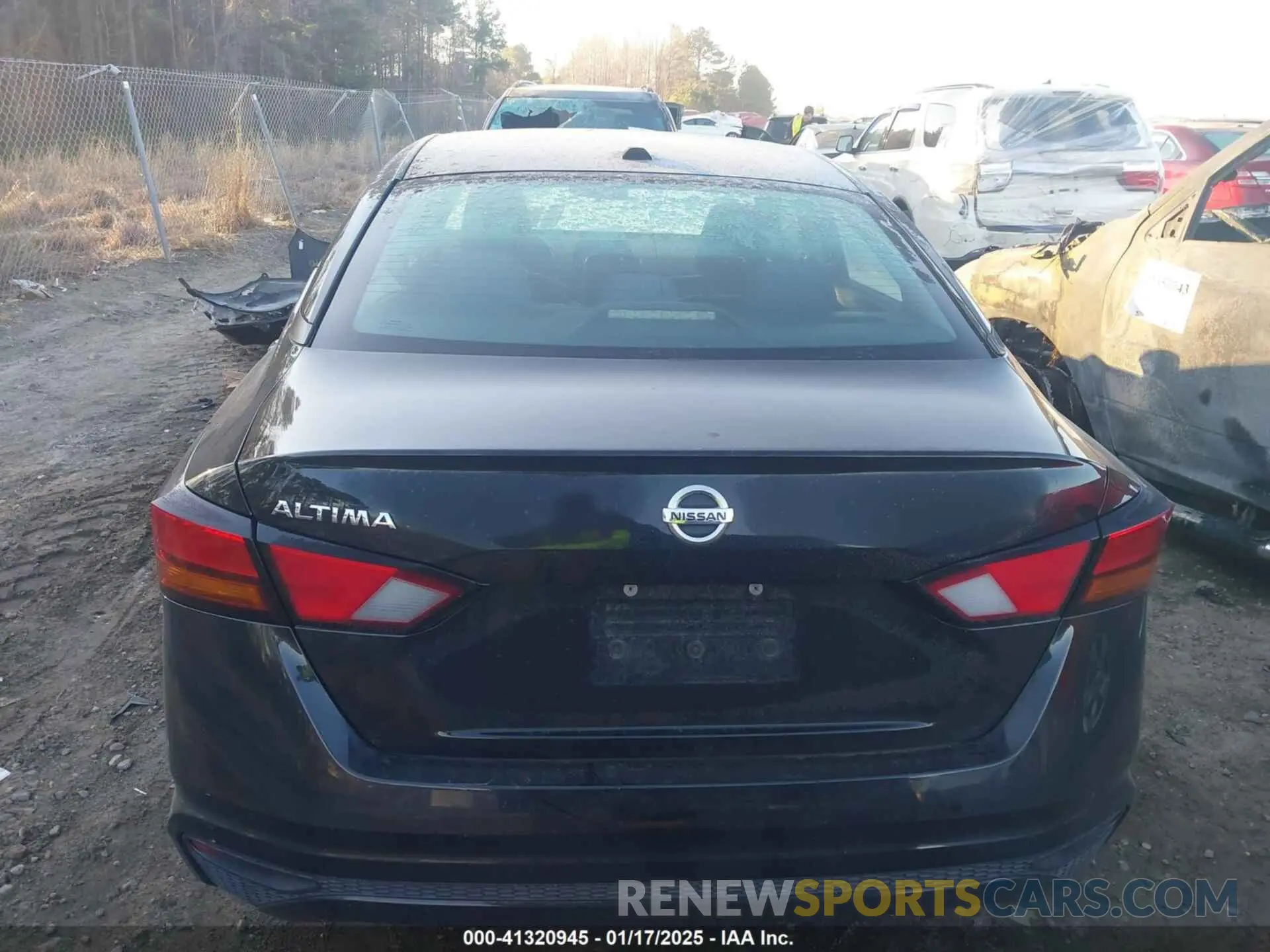 17 fotografías del automóvil dañado 1N4BL4BV9LN302335 NISSAN ALTIMA 2020