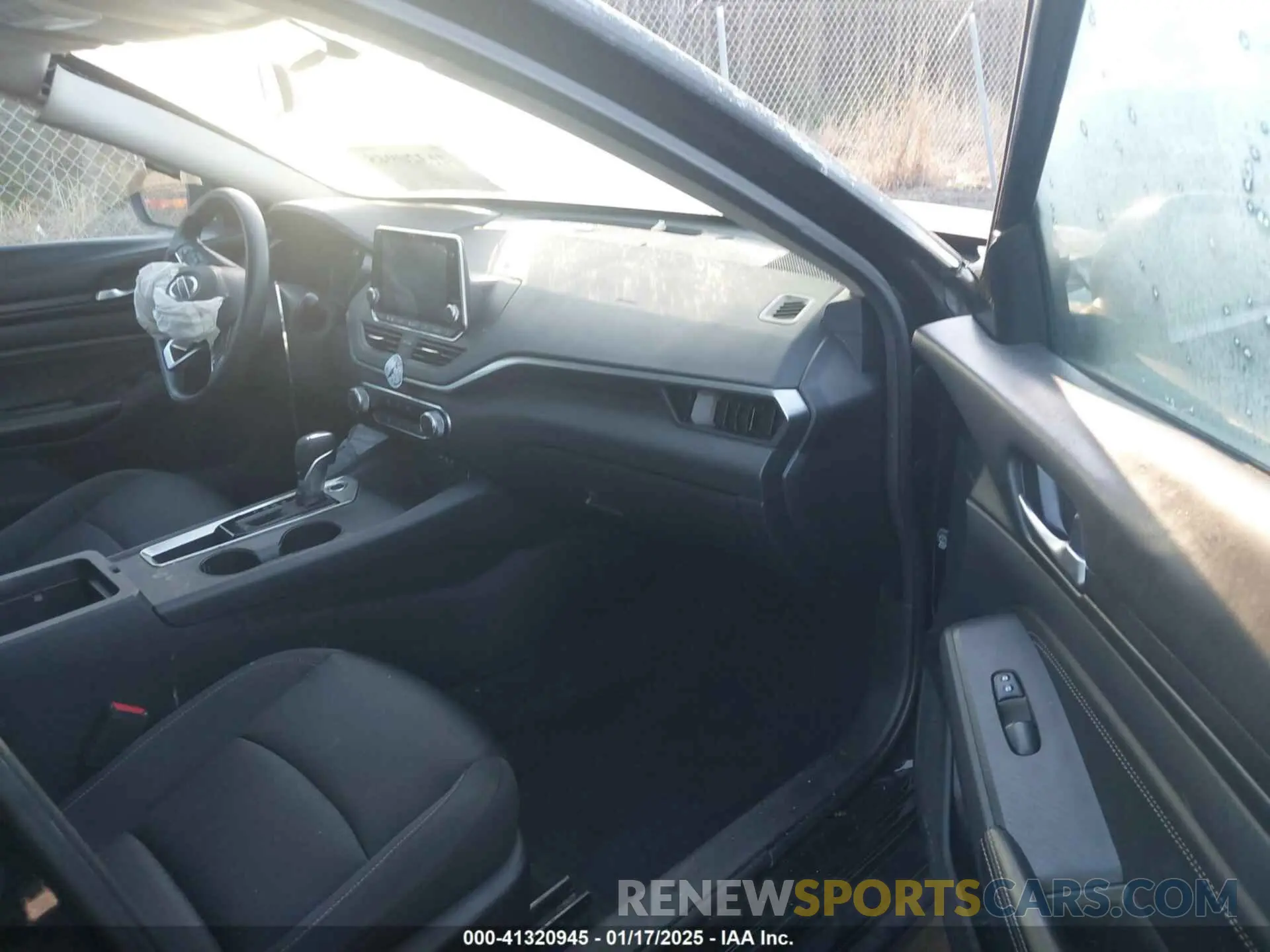 5 fotografías del automóvil dañado 1N4BL4BV9LN302335 NISSAN ALTIMA 2020