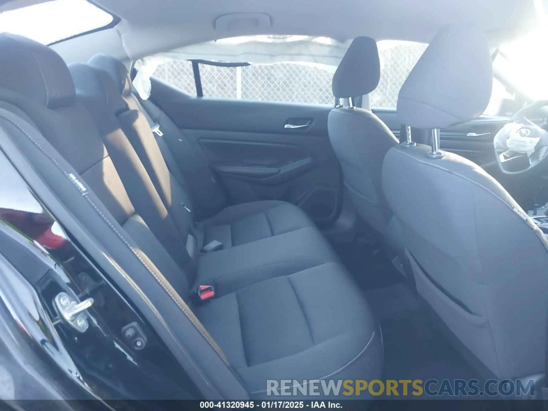 8 fotografías del automóvil dañado 1N4BL4BV9LN302335 NISSAN ALTIMA 2020