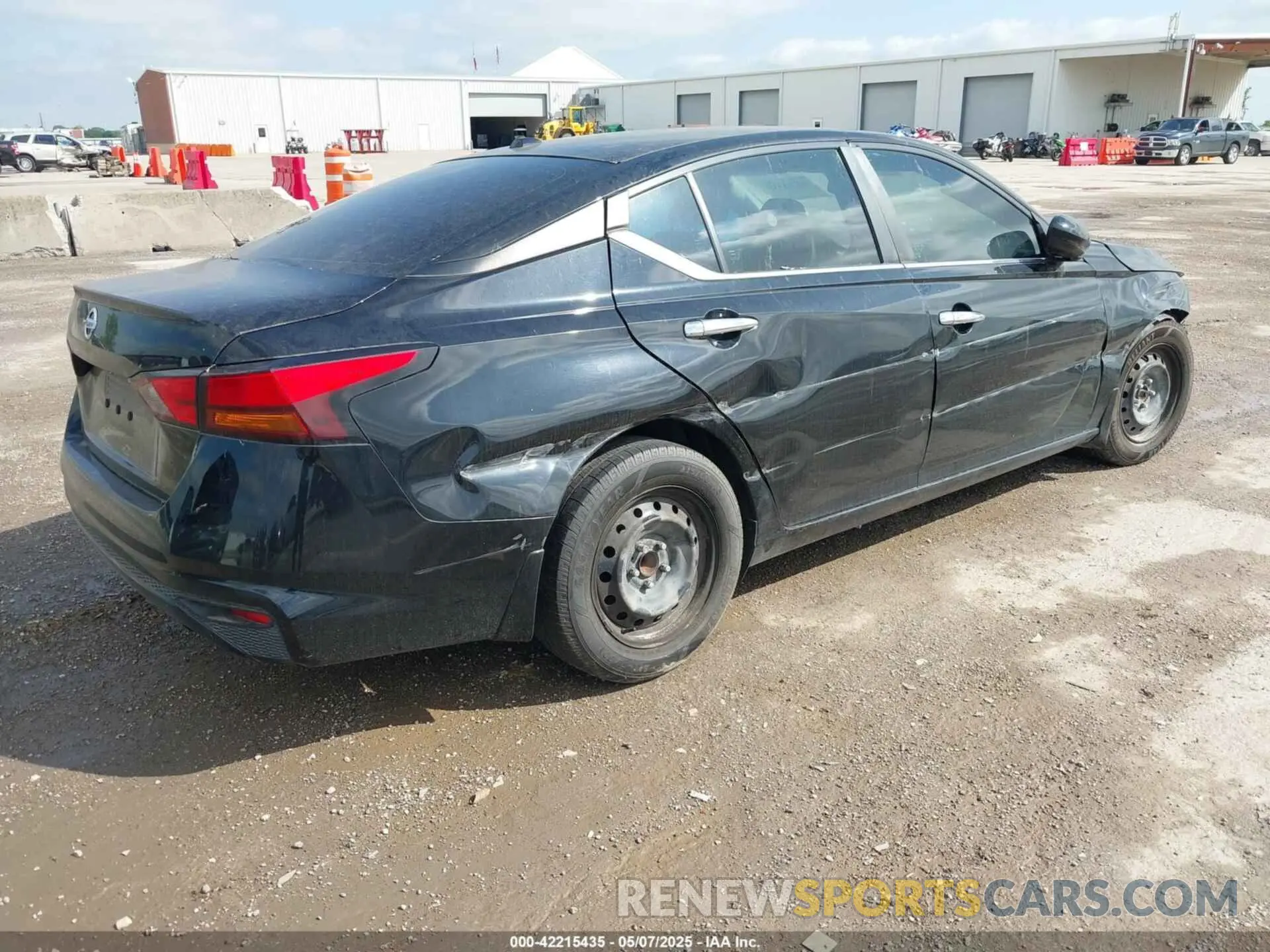 4 fotografías del automóvil dañado 1N4BL4BVXLC113544 NISSAN ALTIMA 2020