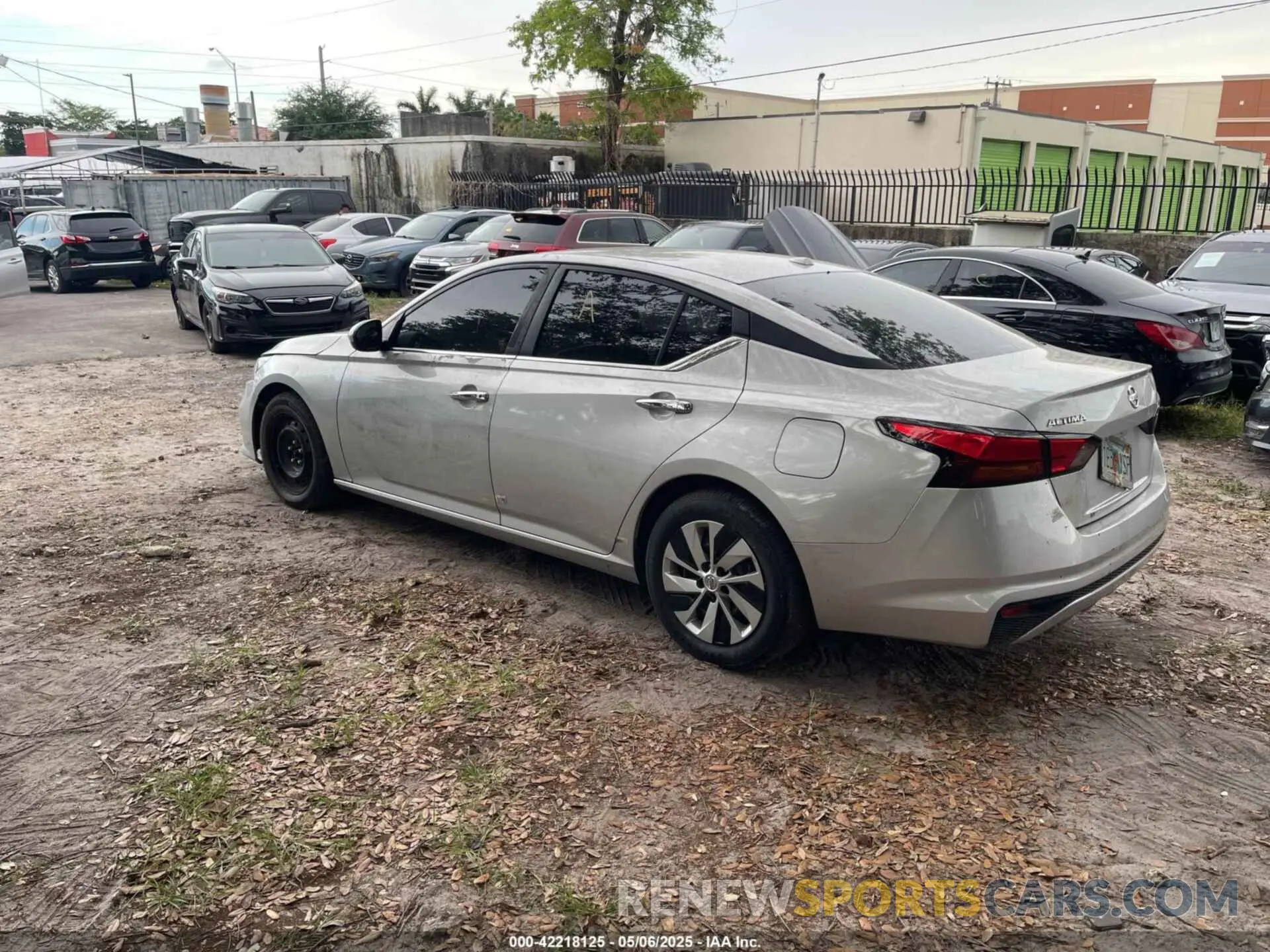 3 fotografías del automóvil dañado 1N4BL4BVXLC199373 NISSAN ALTIMA 2020