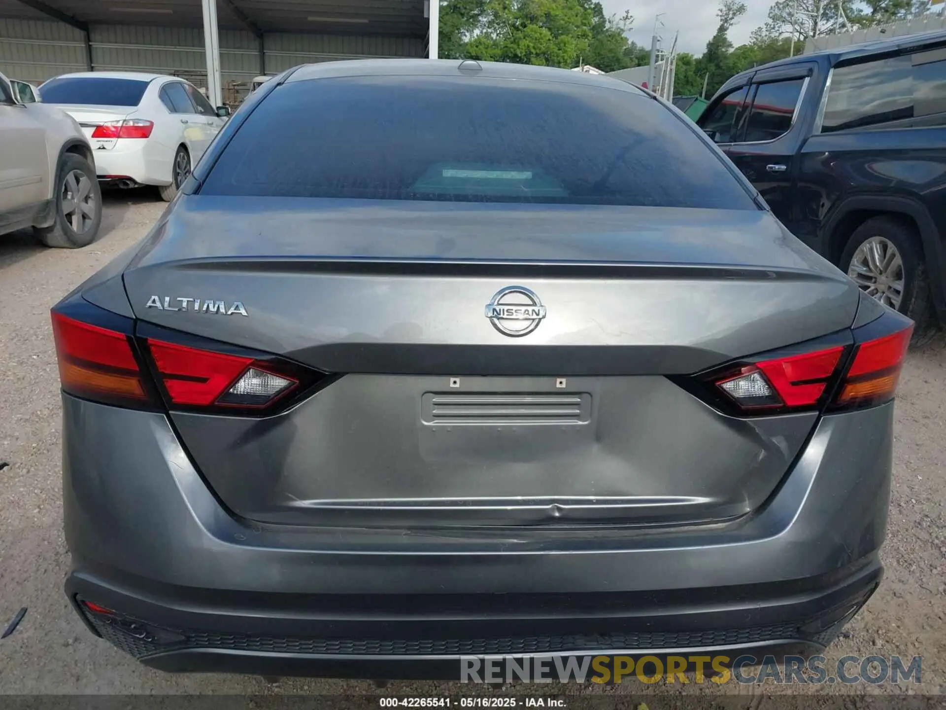 17 fotografías del automóvil dañado 1N4BL4BVXLC211053 NISSAN ALTIMA 2020