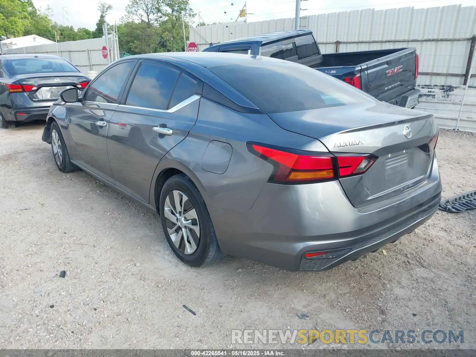 3 fotografías del automóvil dañado 1N4BL4BVXLC211053 NISSAN ALTIMA 2020