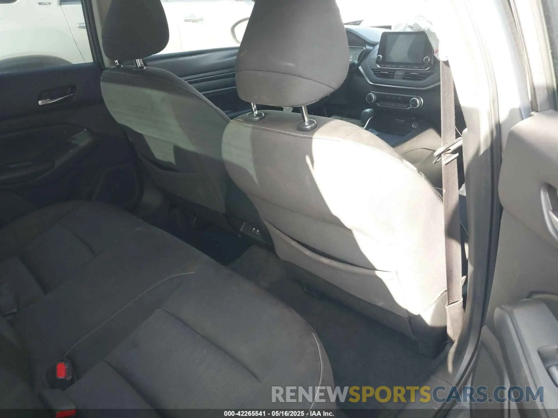8 fotografías del automóvil dañado 1N4BL4BVXLC211053 NISSAN ALTIMA 2020