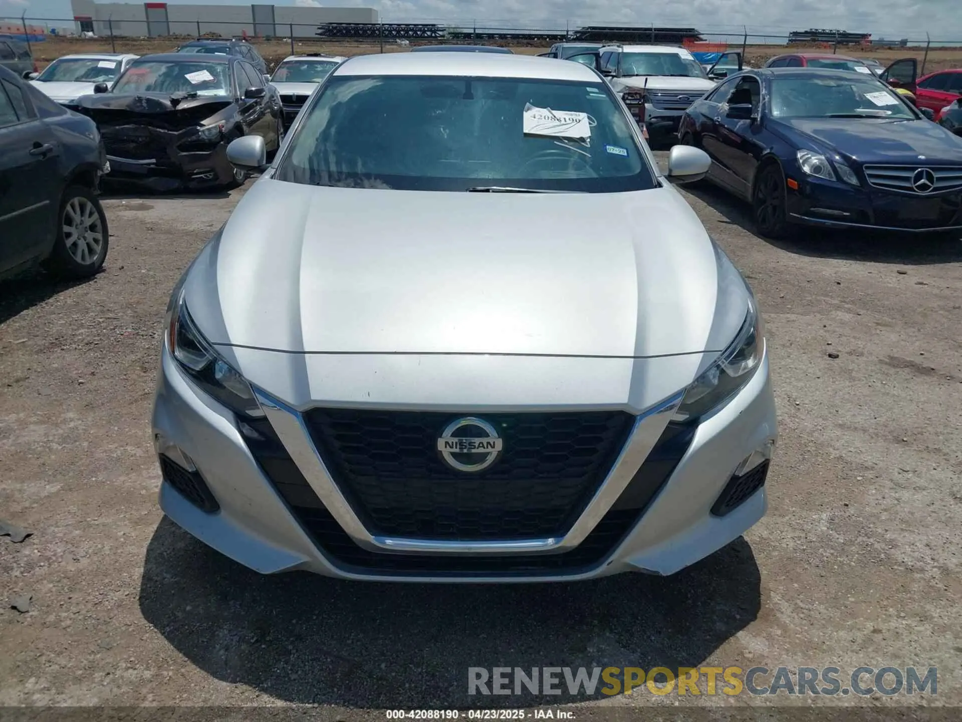 12 fotografías del automóvil dañado 1N4BL4BVXLC216205 NISSAN ALTIMA 2020