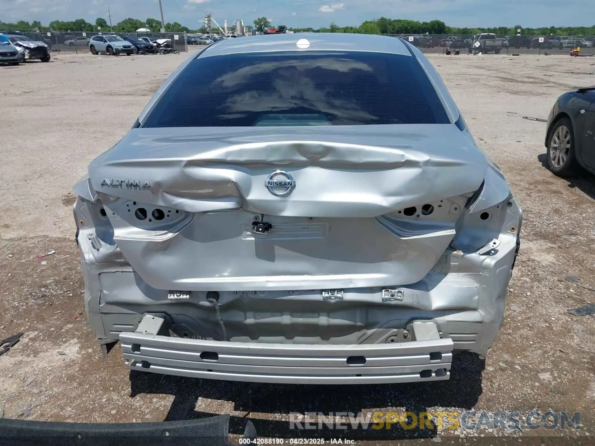 16 fotografías del automóvil dañado 1N4BL4BVXLC216205 NISSAN ALTIMA 2020