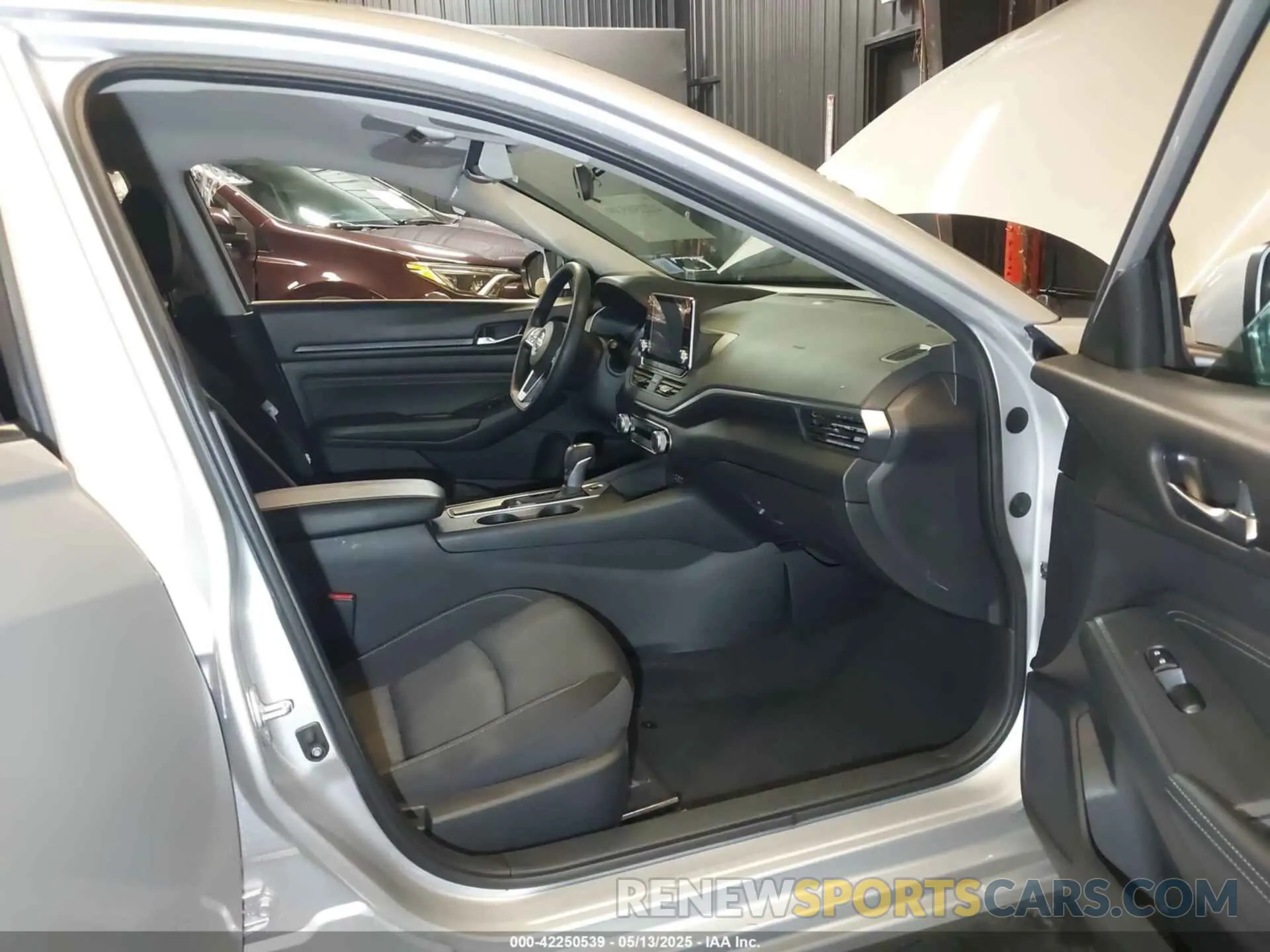 5 fotografías del automóvil dañado 1N4BL4BVXLC236910 NISSAN ALTIMA 2020