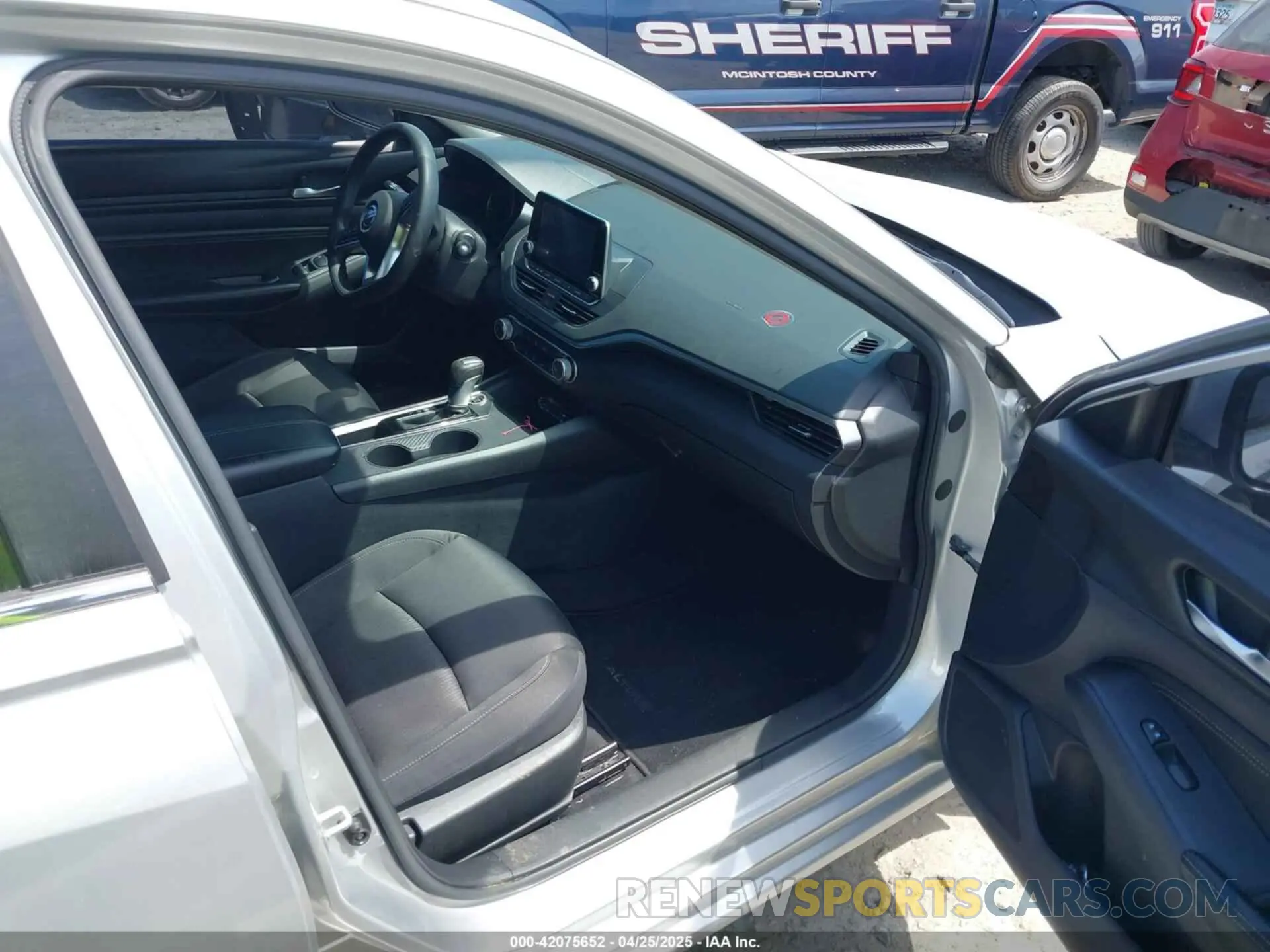 5 fotografías del automóvil dañado 1N4BL4BVXLC265632 NISSAN ALTIMA 2020