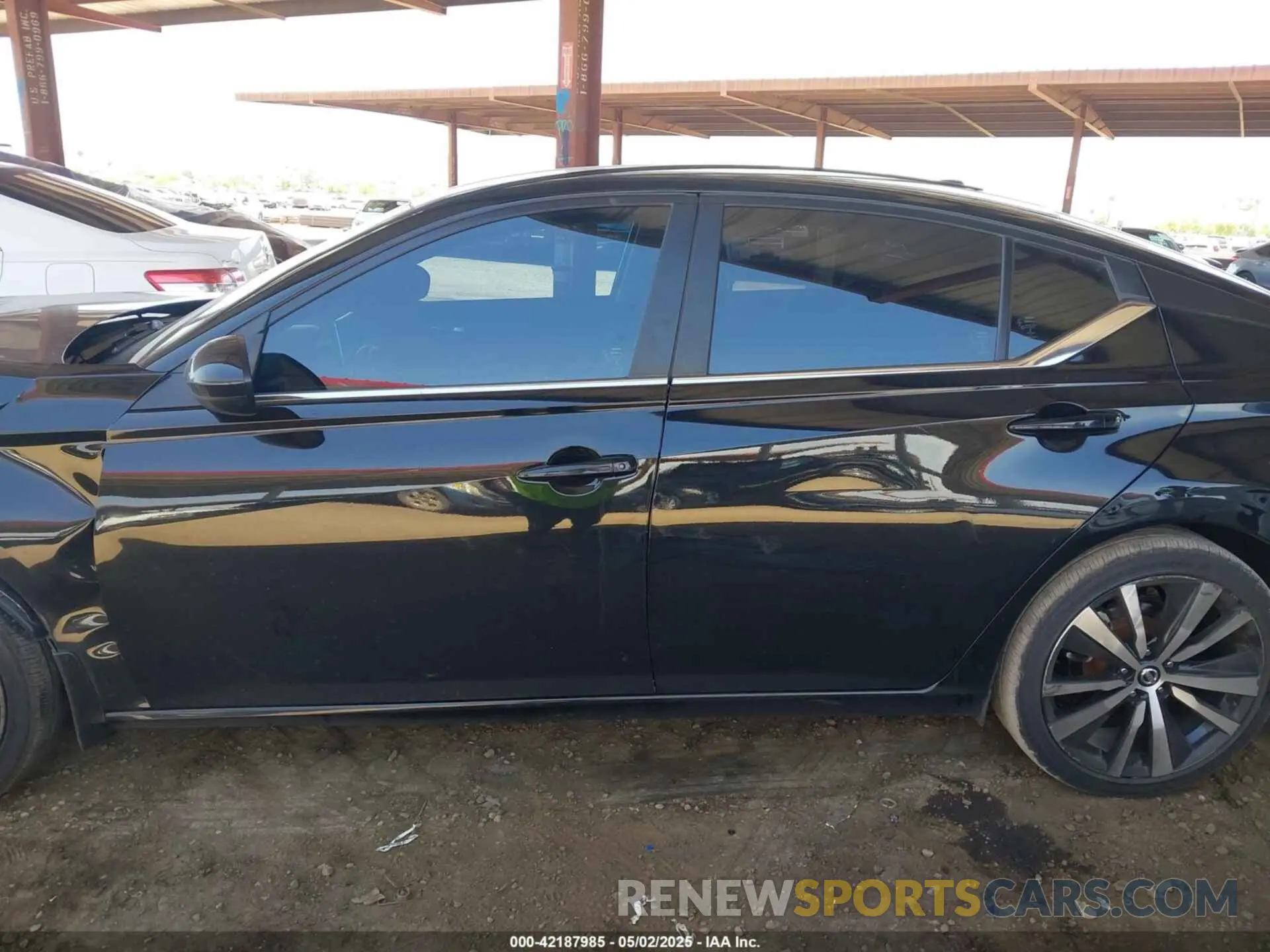 14 fotografías del automóvil dañado 1N4BL4CV0LC124180 NISSAN ALTIMA 2020
