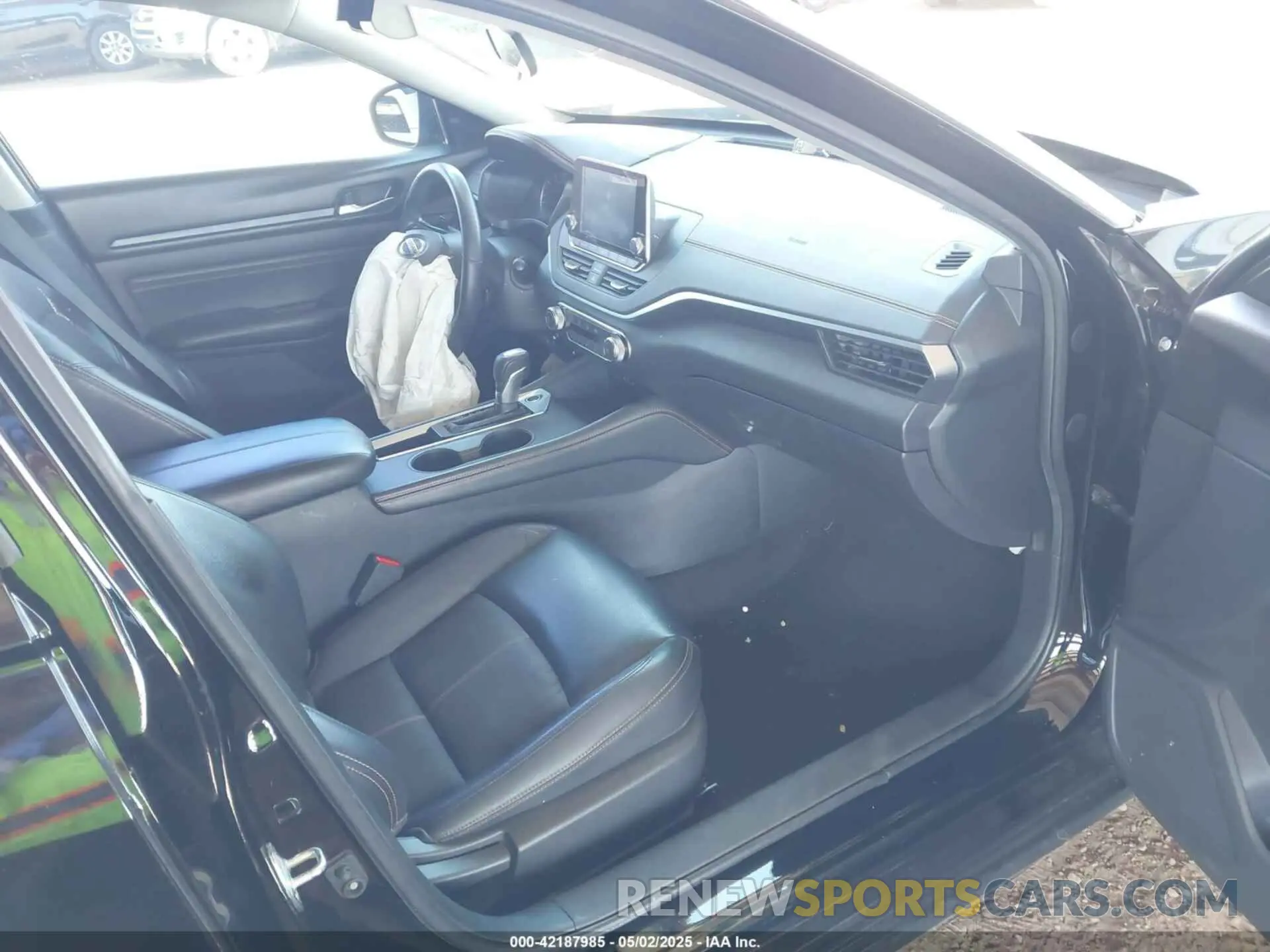 5 fotografías del automóvil dañado 1N4BL4CV0LC124180 NISSAN ALTIMA 2020