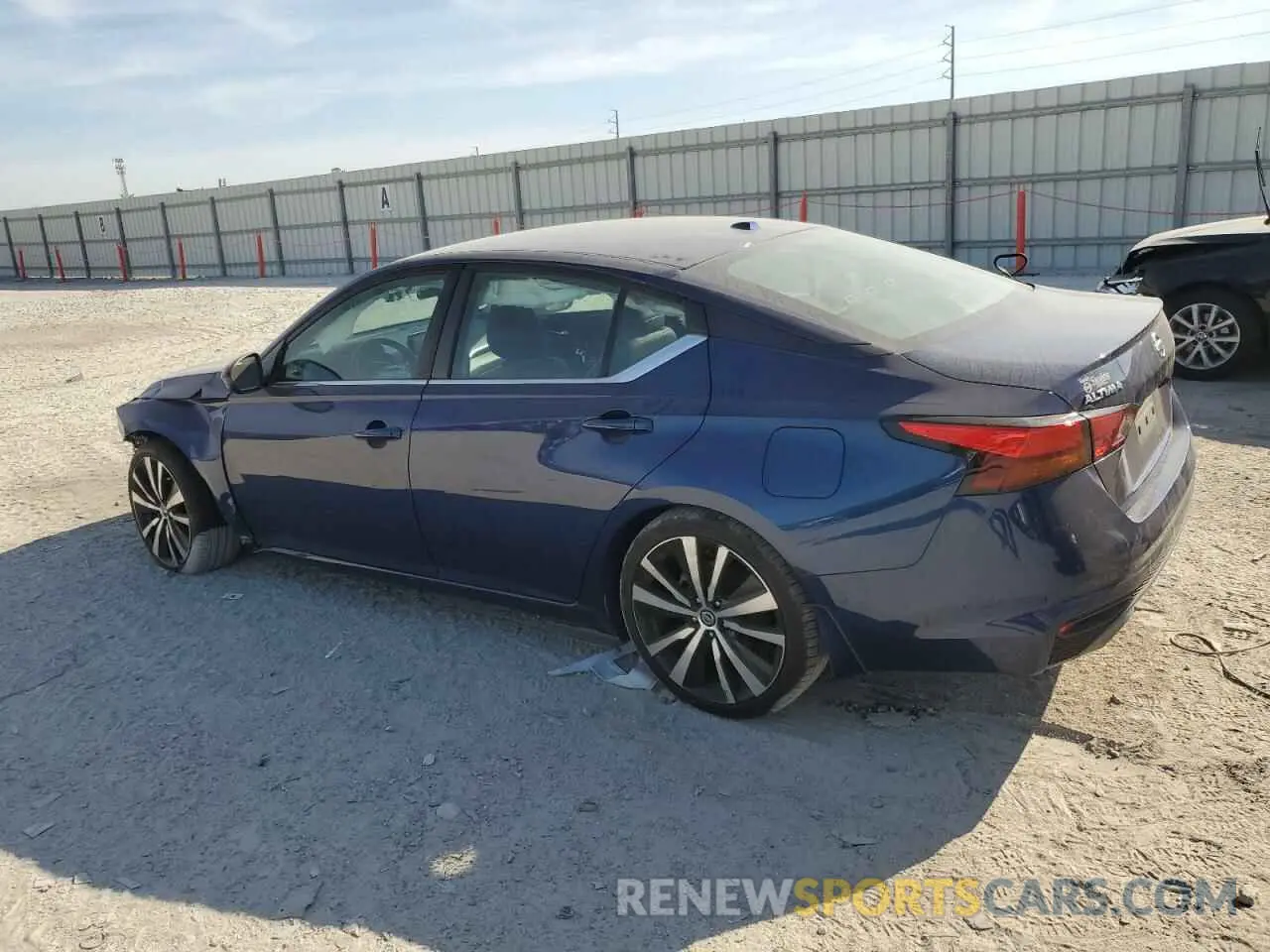 2 fotografías del automóvil dañado 1N4BL4CV0LC169359 NISSAN ALTIMA 2020