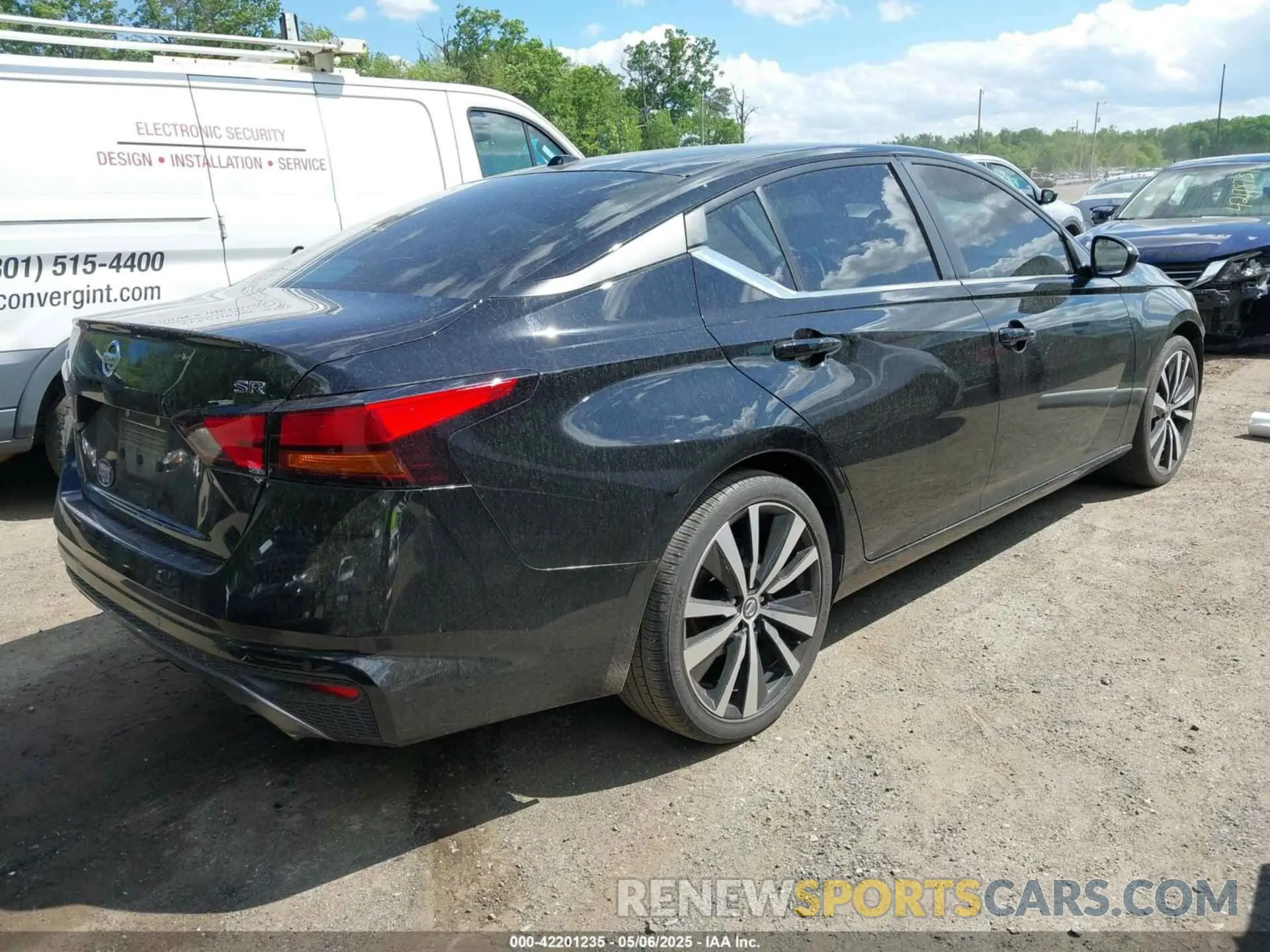 4 fotografías del automóvil dañado 1N4BL4CV0LC252810 NISSAN ALTIMA 2020
