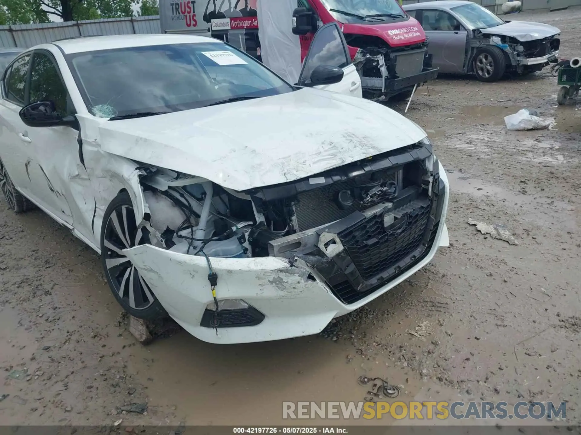 12 fotografías del automóvil dañado 1N4BL4CV0LN314050 NISSAN ALTIMA 2020
