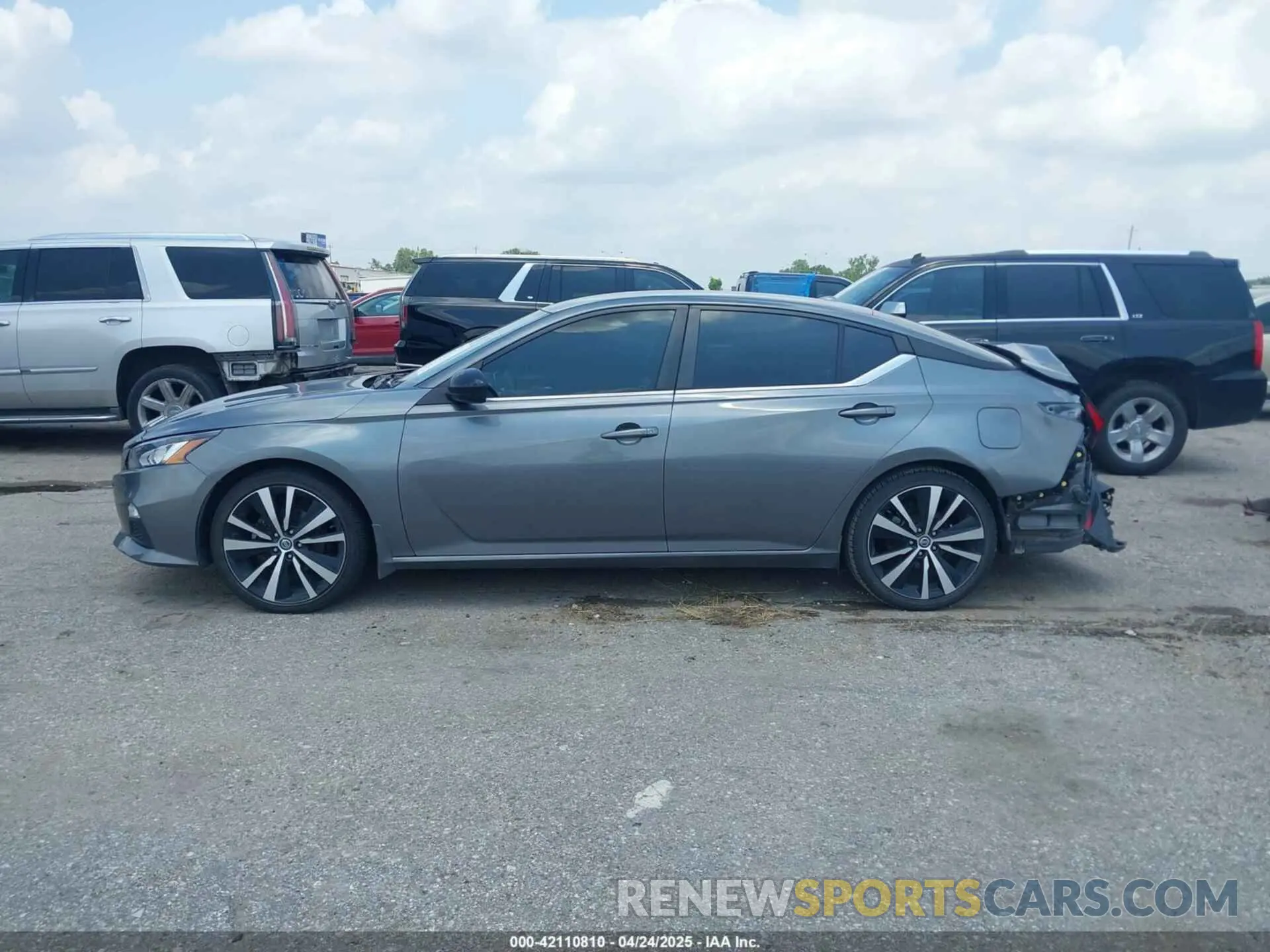 14 fotografías del automóvil dañado 1N4BL4CV1LC260057 NISSAN ALTIMA 2020