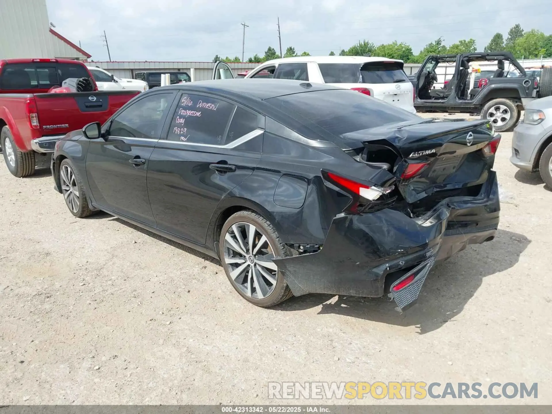 3 fotografías del automóvil dañado 1N4BL4CV2LC160954 NISSAN ALTIMA 2020
