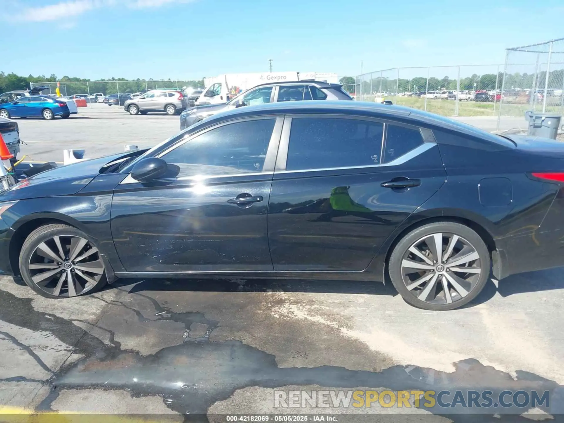 14 fotografías del automóvil dañado 1N4BL4CV2LC172411 NISSAN ALTIMA 2020