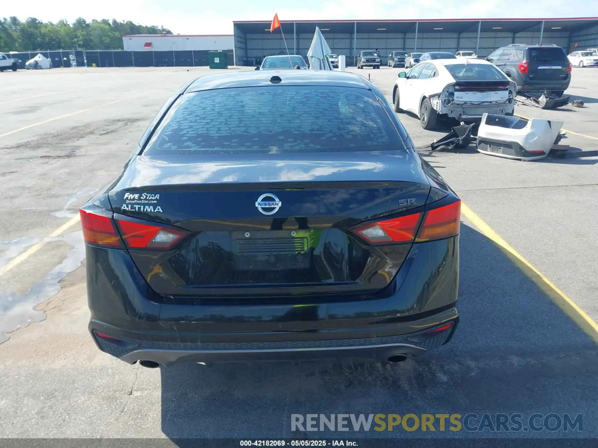 16 fotografías del automóvil dañado 1N4BL4CV2LC172411 NISSAN ALTIMA 2020