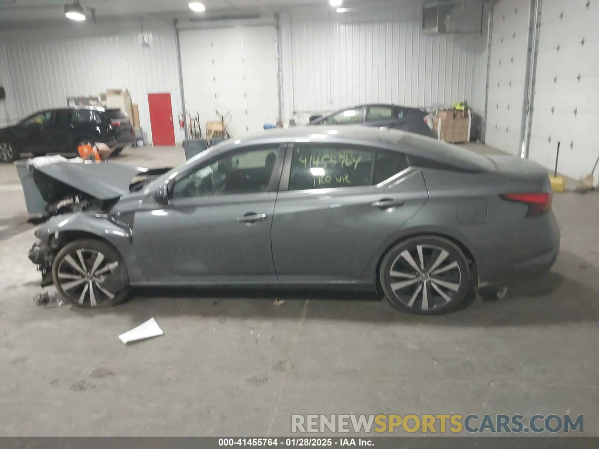 13 fotografías del automóvil dañado 1N4BL4CV2LC221428 NISSAN ALTIMA 2020