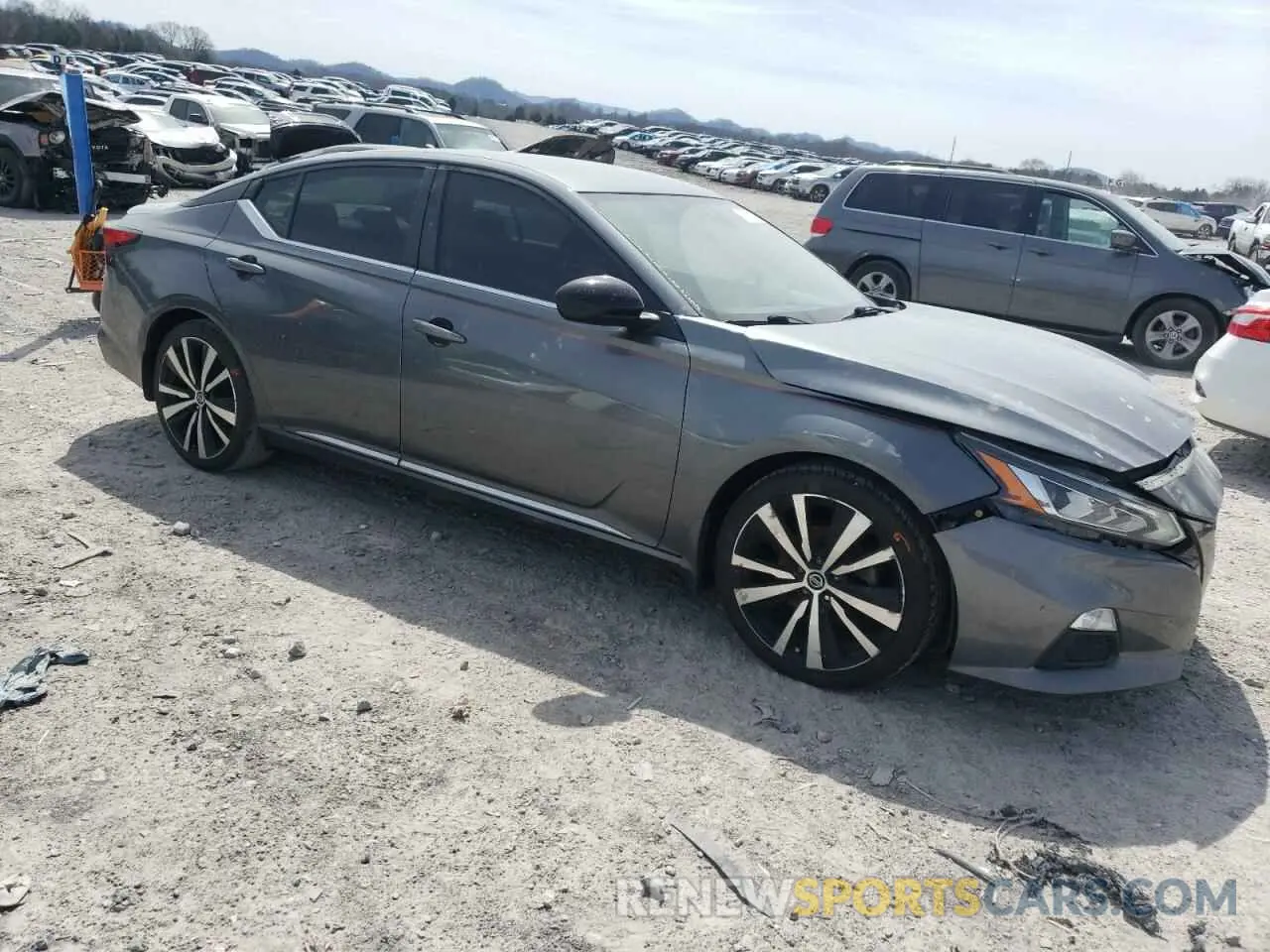 4 fotografías del automóvil dañado 1N4BL4CV2LC248483 NISSAN ALTIMA 2020