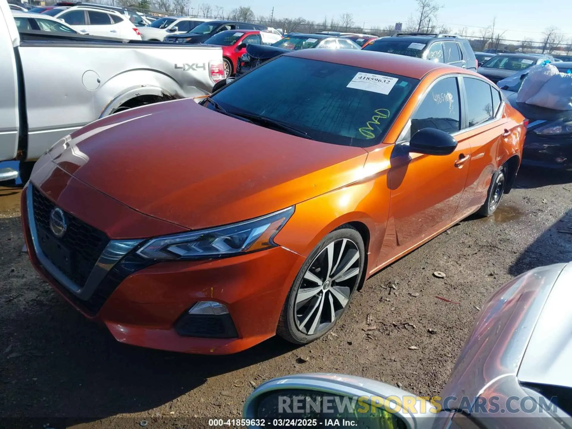 2 fotografías del automóvil dañado 1N4BL4CV3LC124271 NISSAN ALTIMA 2020