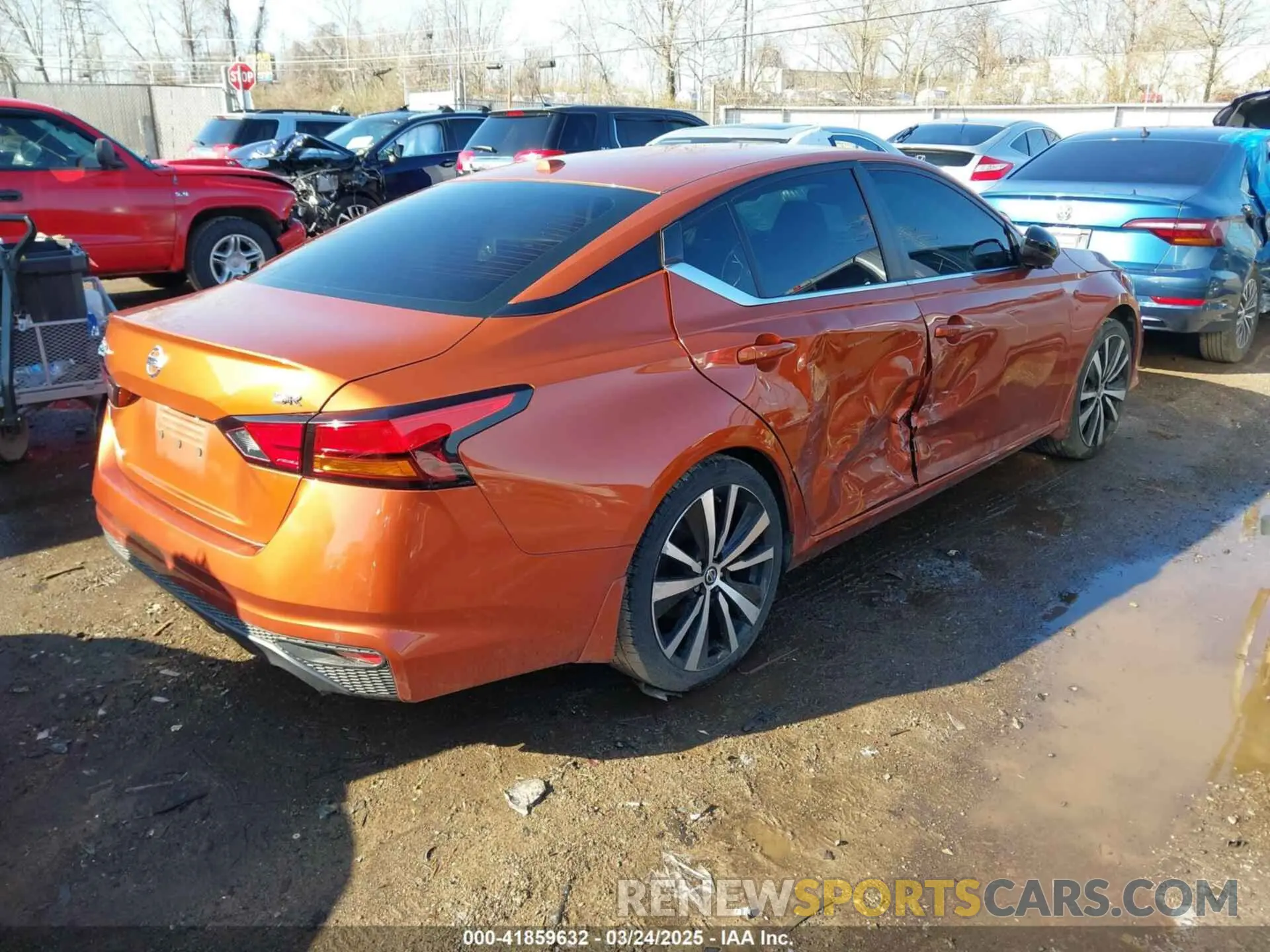 4 fotografías del automóvil dañado 1N4BL4CV3LC124271 NISSAN ALTIMA 2020