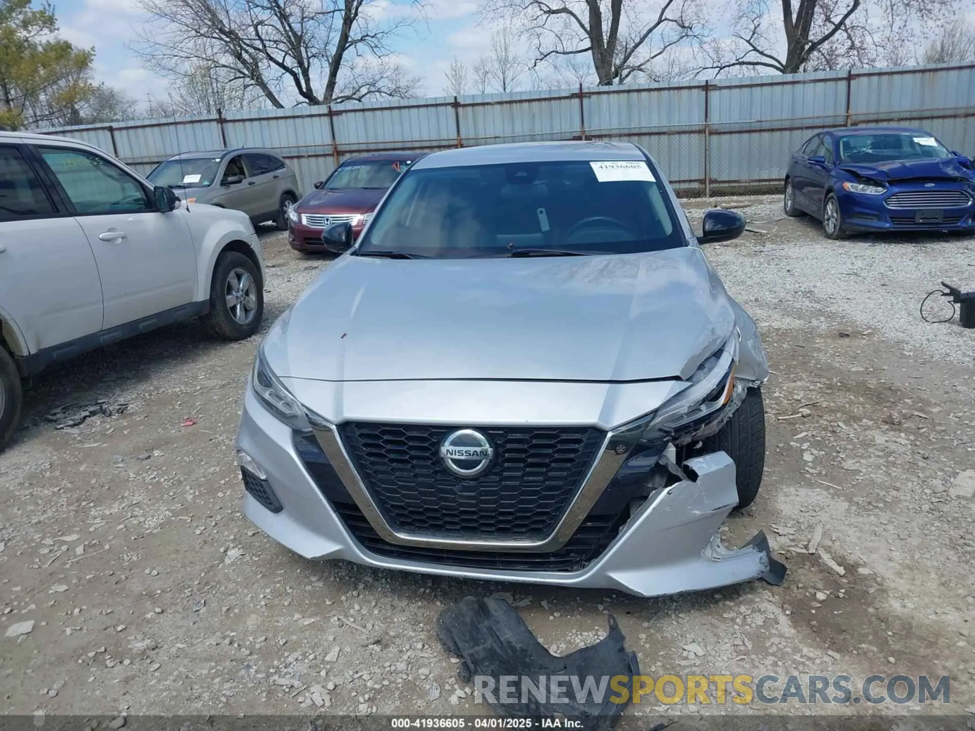 12 fotografías del automóvil dañado 1N4BL4CV3LC132192 NISSAN ALTIMA 2020