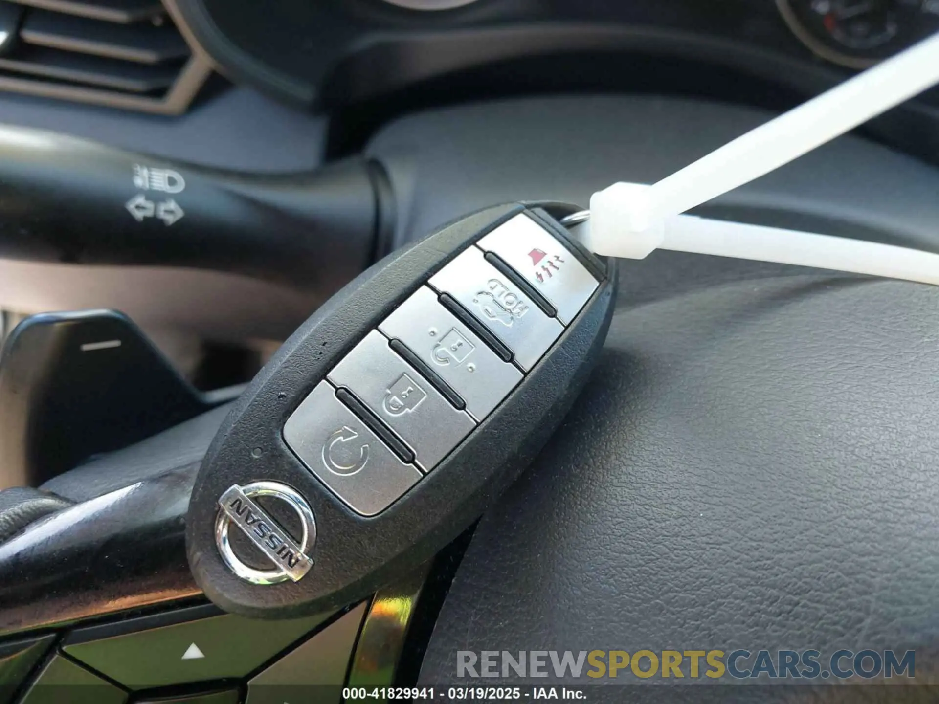 11 fotografías del automóvil dañado 1N4BL4CV3LC135383 NISSAN ALTIMA 2020