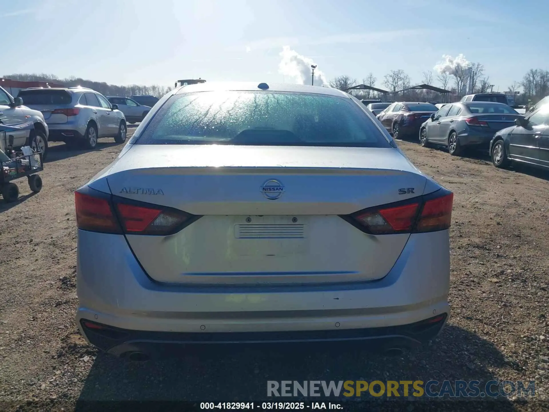 17 fotografías del automóvil dañado 1N4BL4CV3LC135383 NISSAN ALTIMA 2020