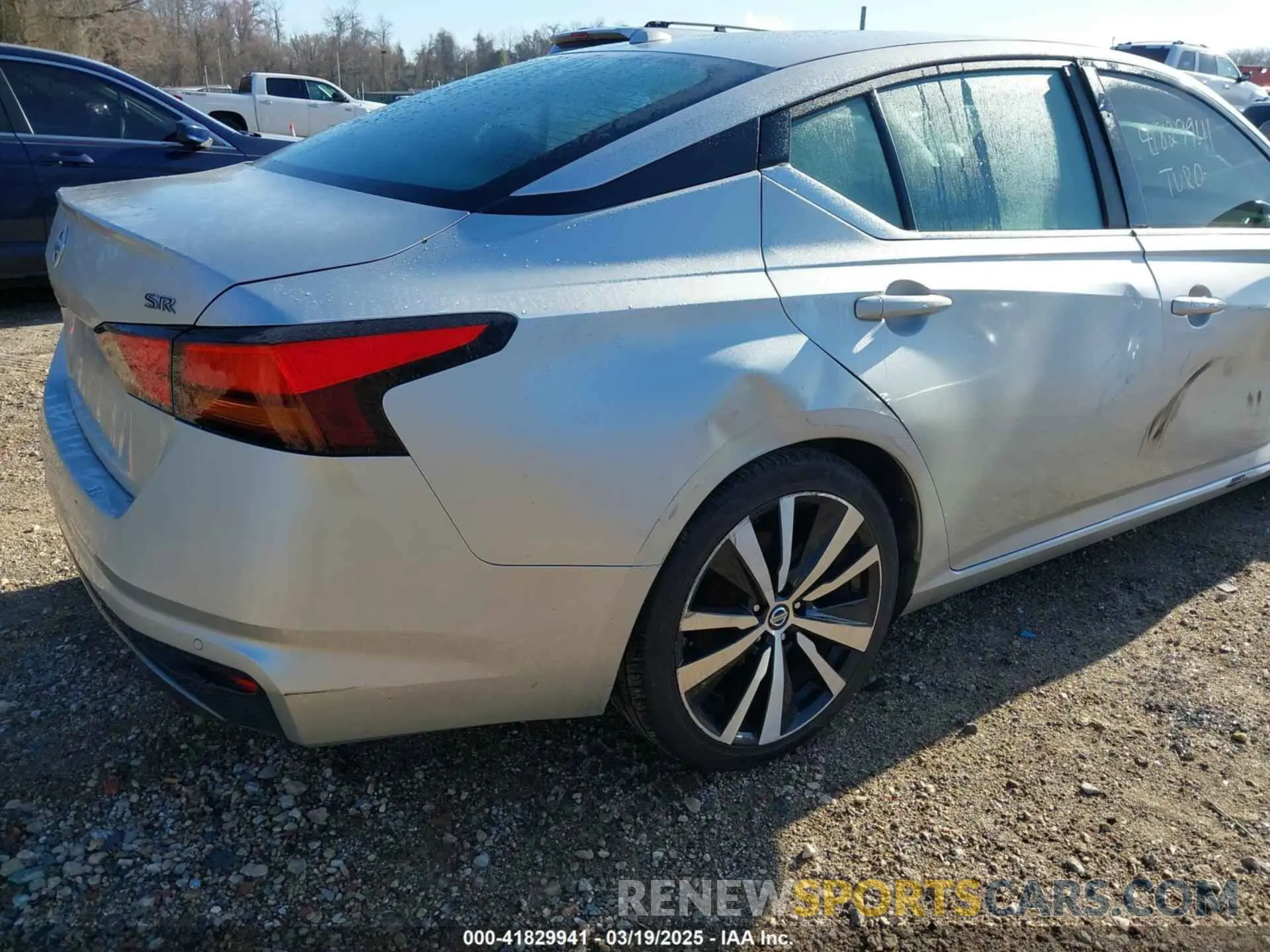 18 fotografías del automóvil dañado 1N4BL4CV3LC135383 NISSAN ALTIMA 2020
