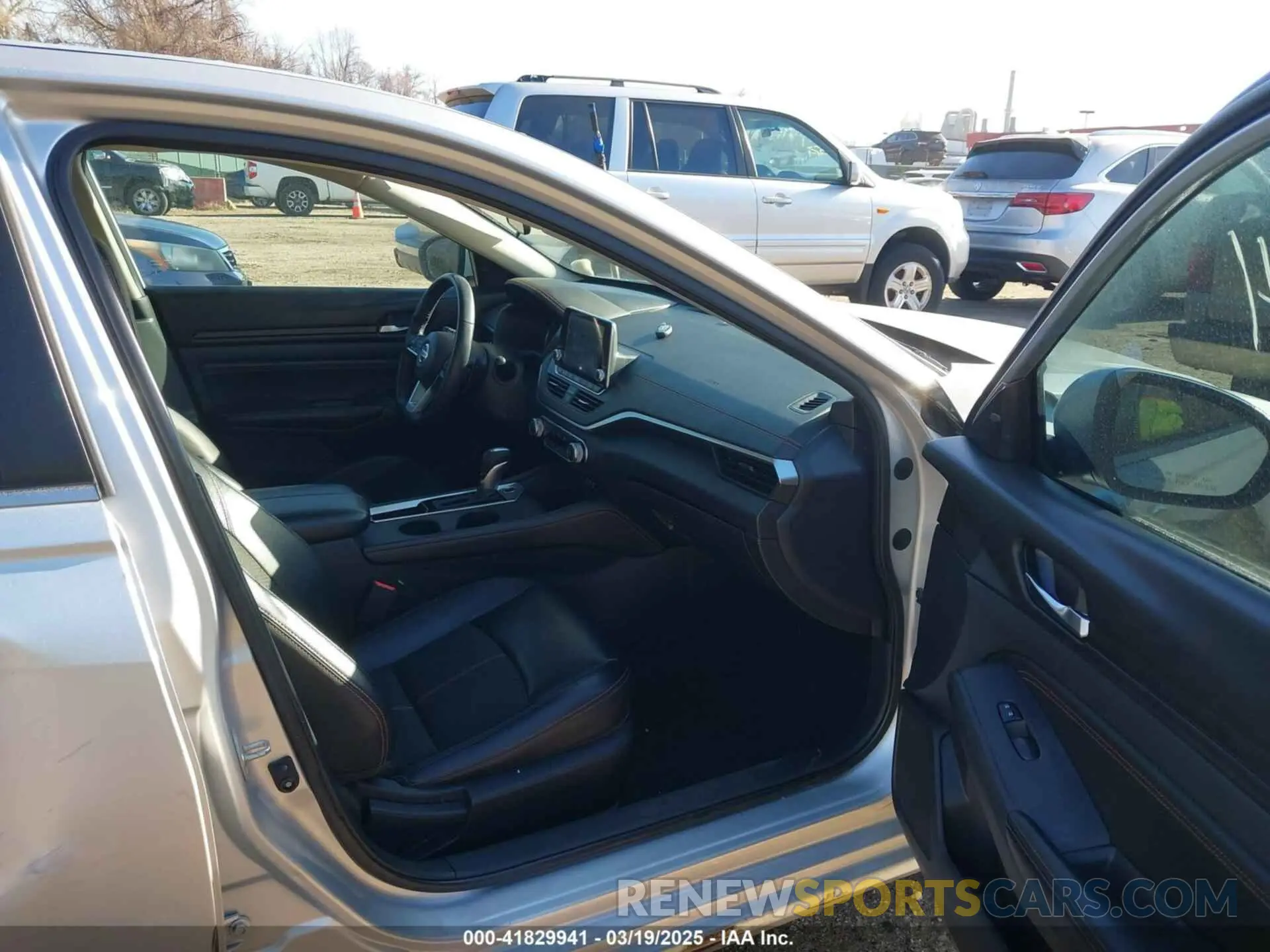 5 fotografías del automóvil dañado 1N4BL4CV3LC135383 NISSAN ALTIMA 2020