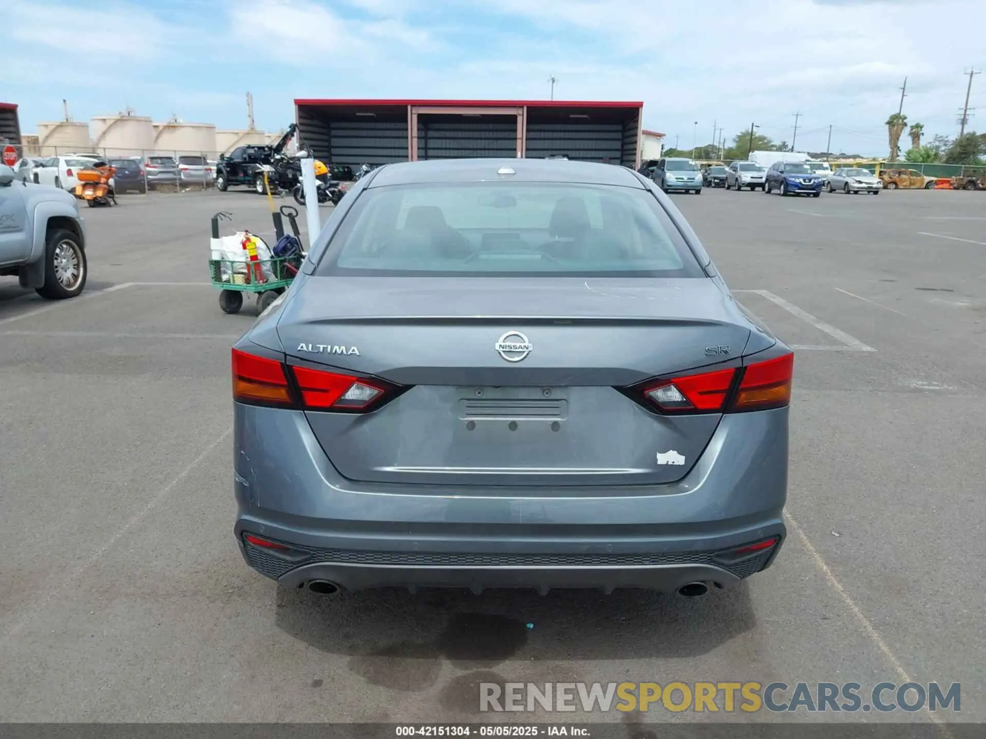 17 fotografías del automóvil dañado 1N4BL4CV3LC188438 NISSAN ALTIMA 2020